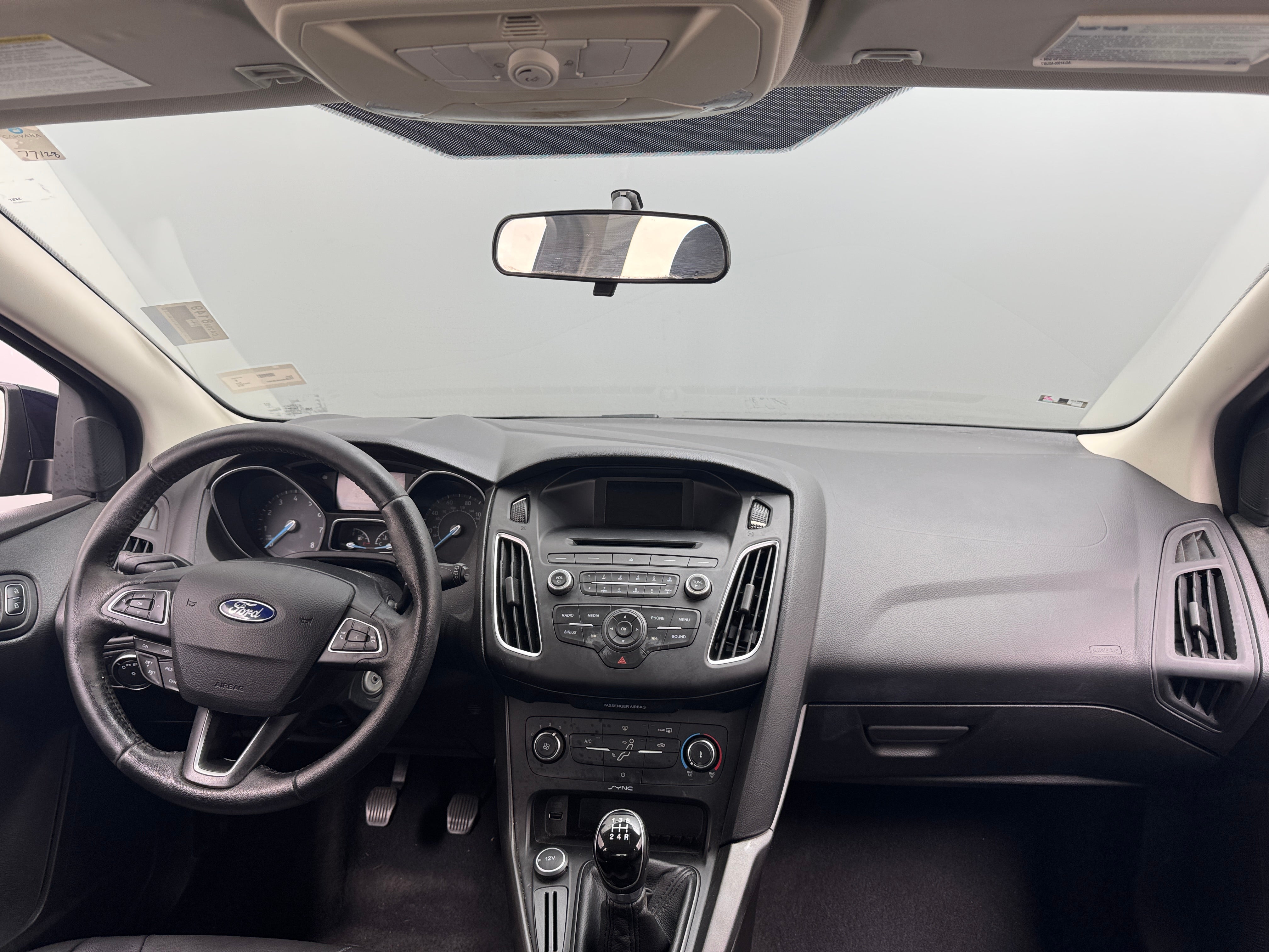 2016 Ford Focus SE 2