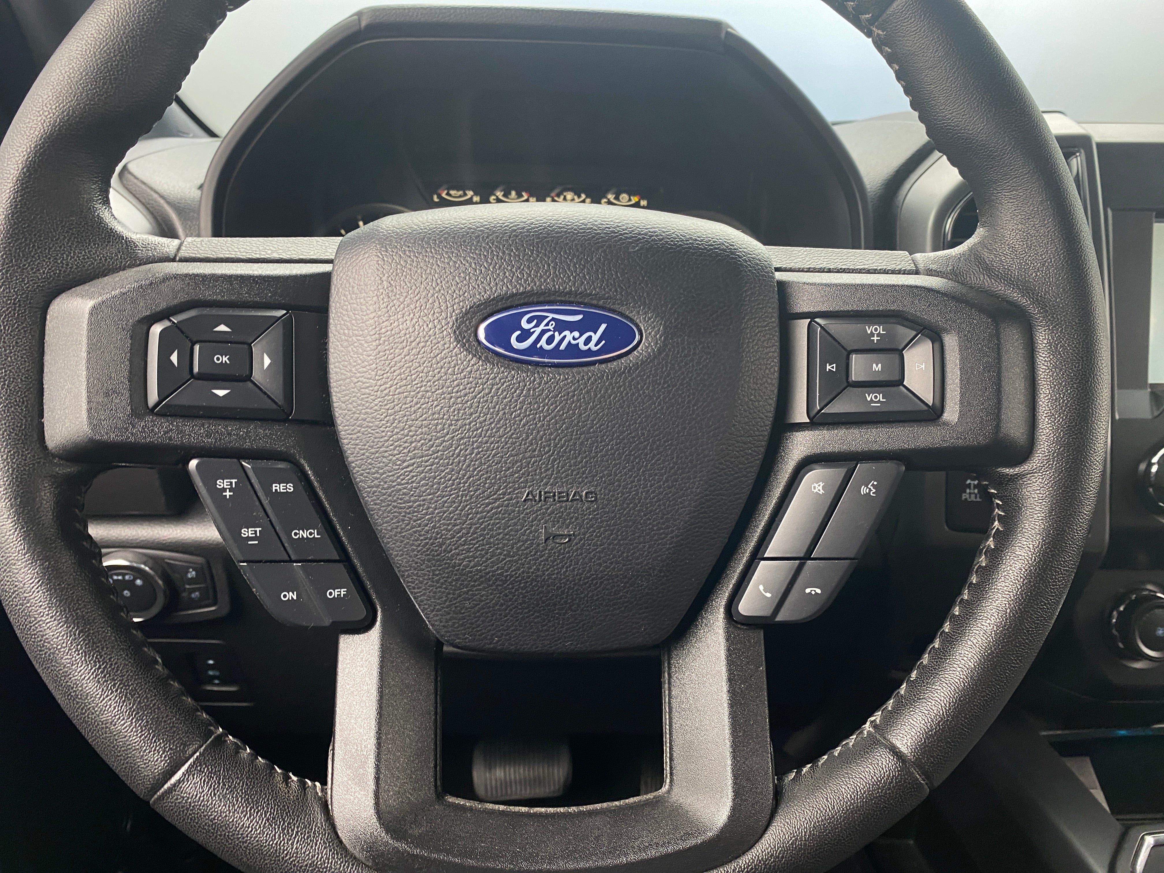2019 Ford Econoline E-150 5