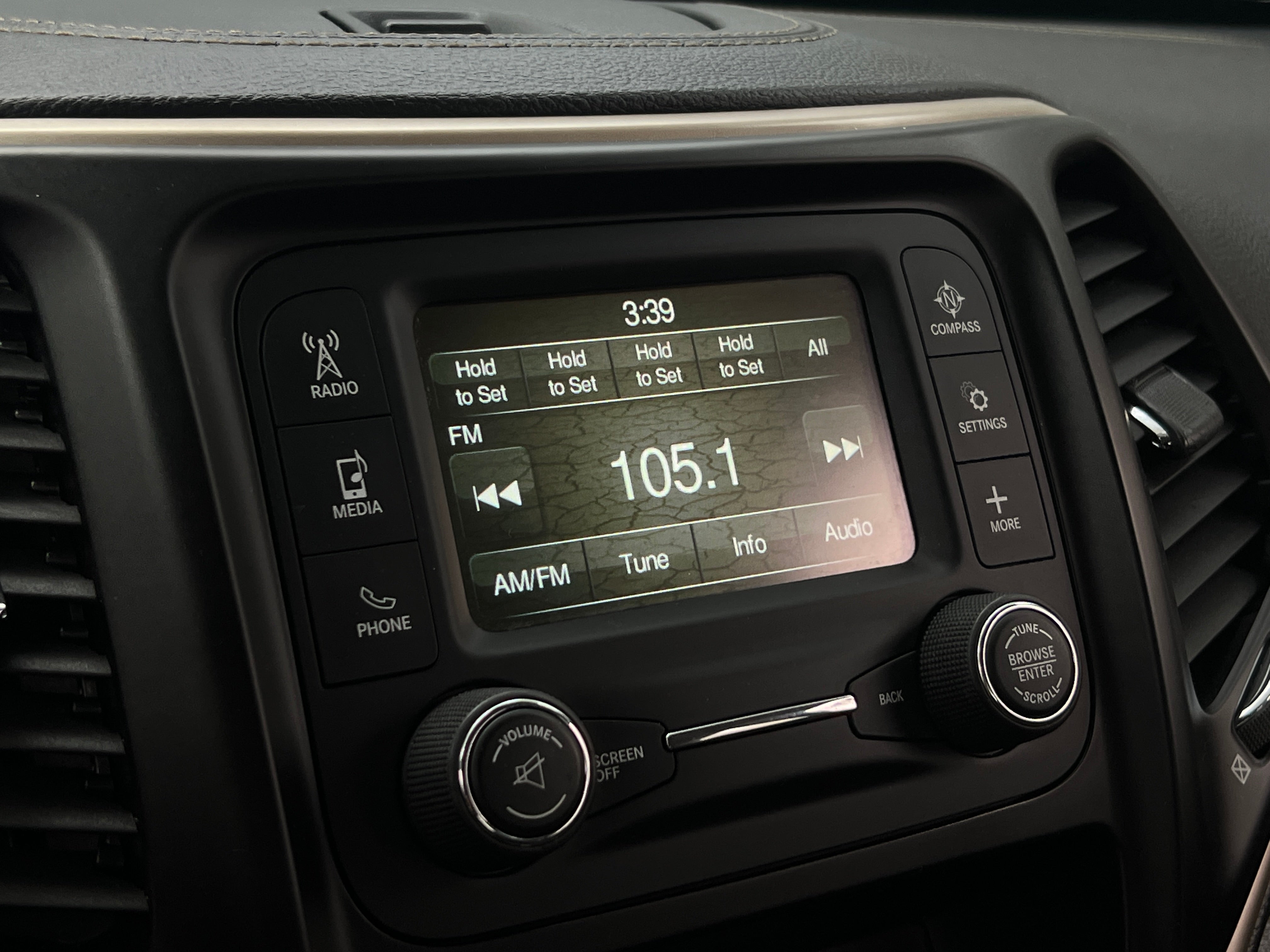 2015 Jeep Cherokee Sport 4