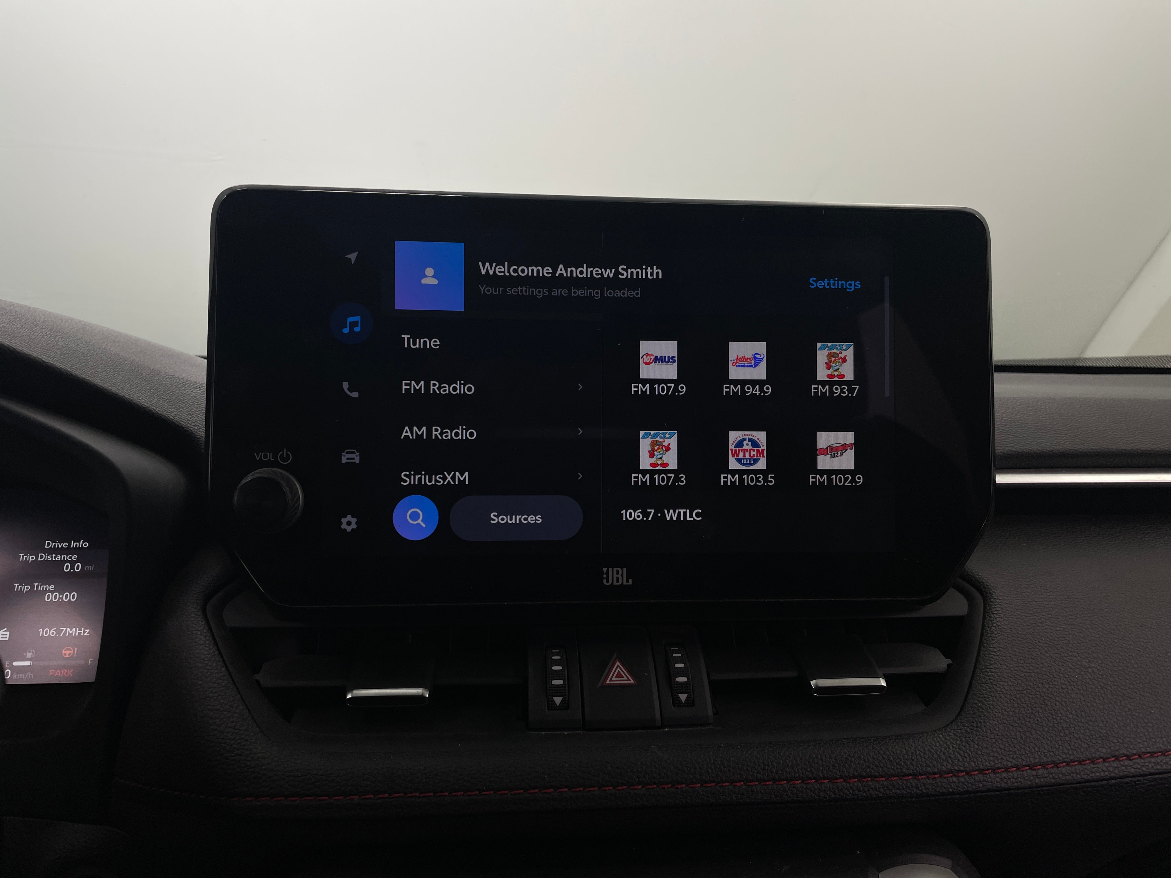 2023 Toyota RAV4 Prime XSE 4