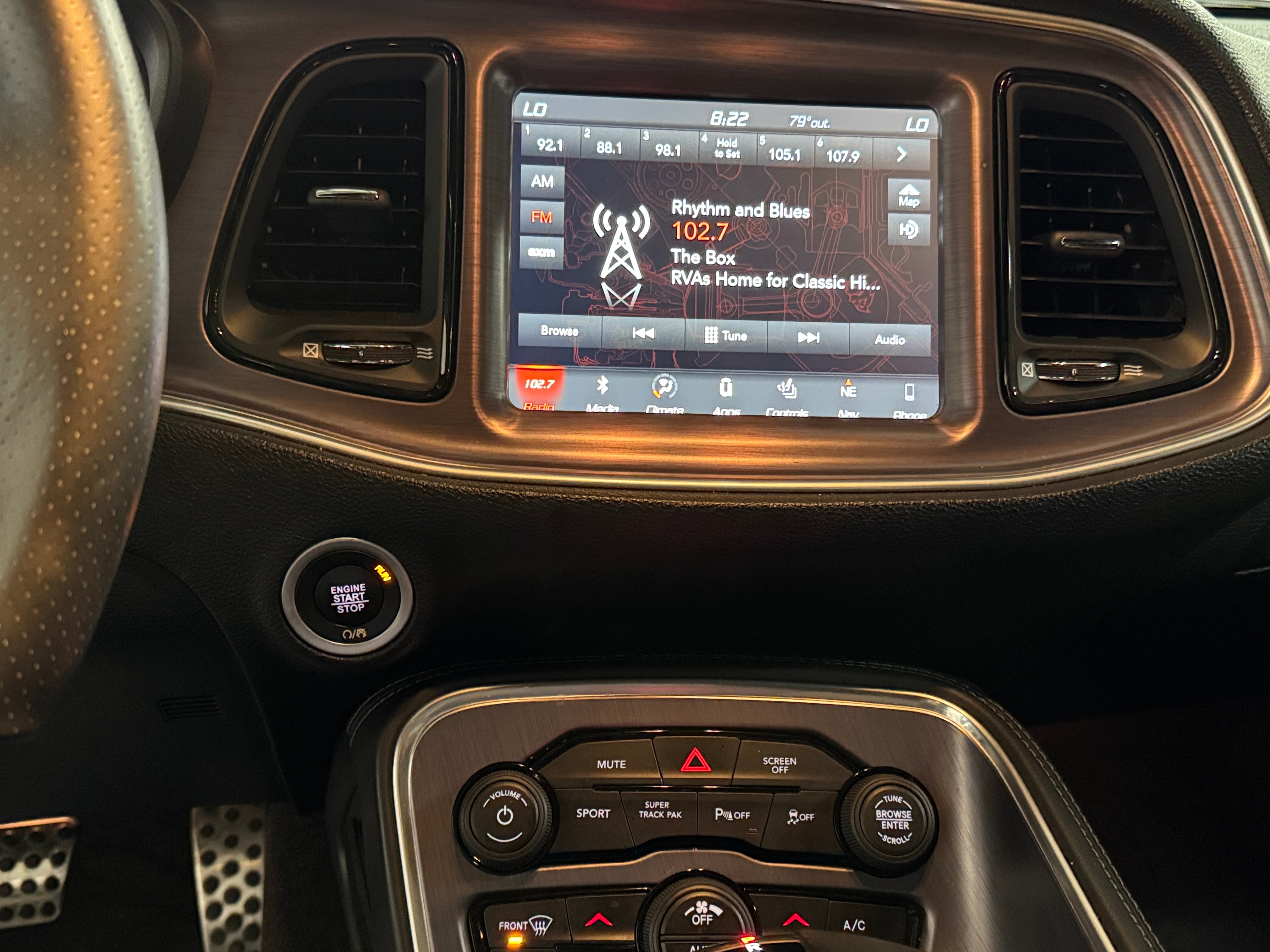 2018 Dodge Challenger SXT 4