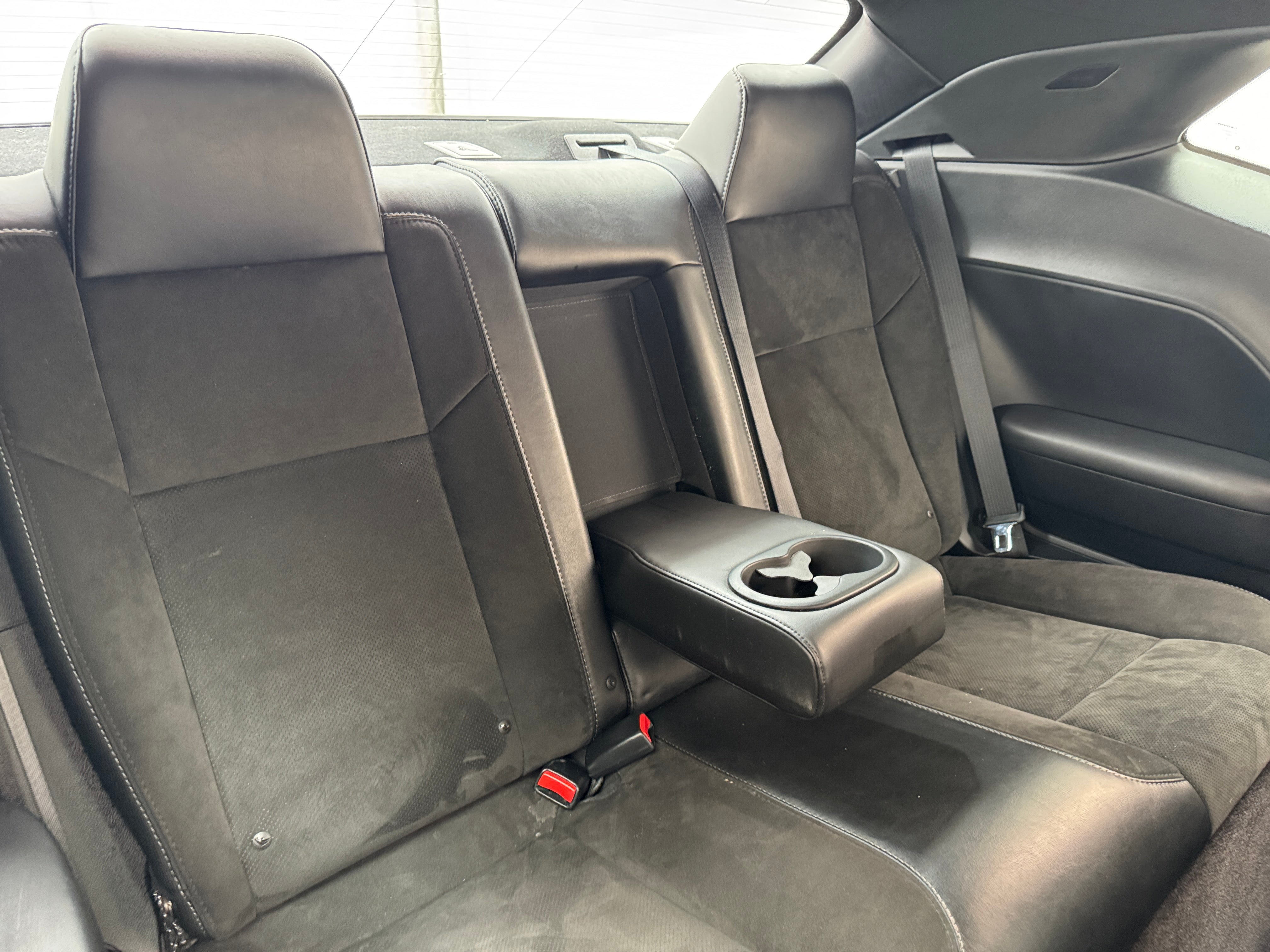 2018 Dodge Challenger SXT 6