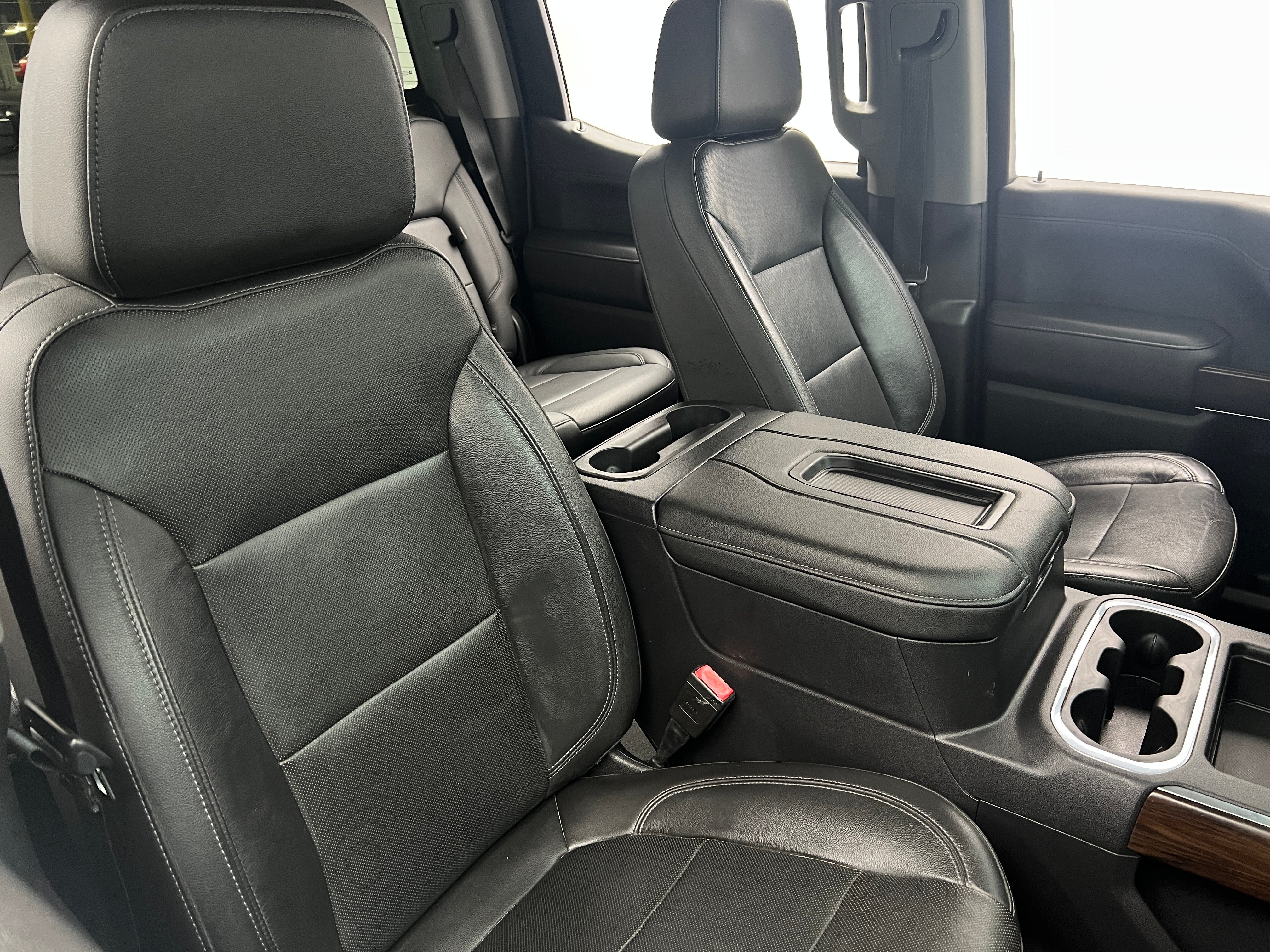 2019 GMC Sierra 1500 SLT 2