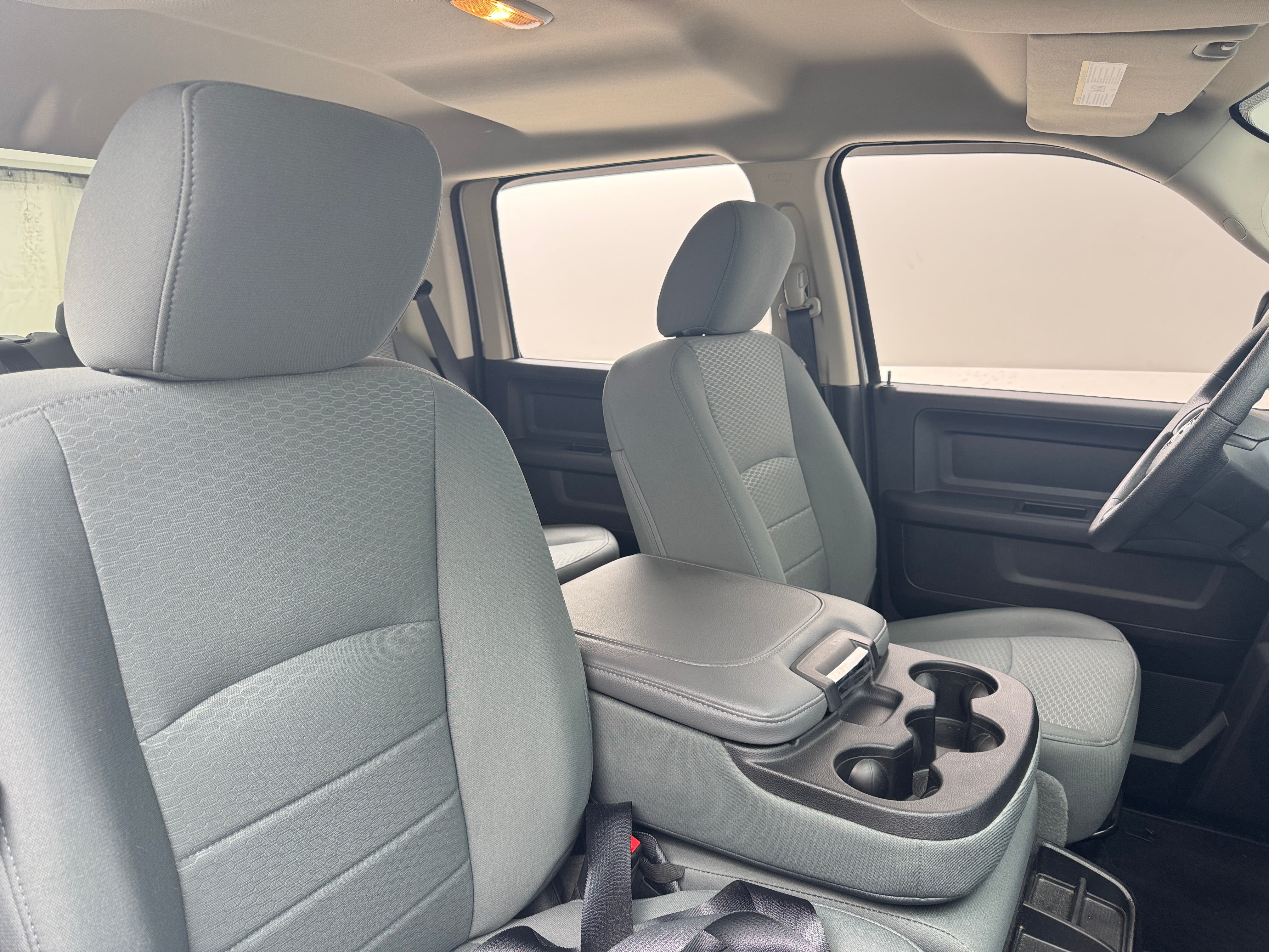 2016 RAM 2500 Tradesman 2
