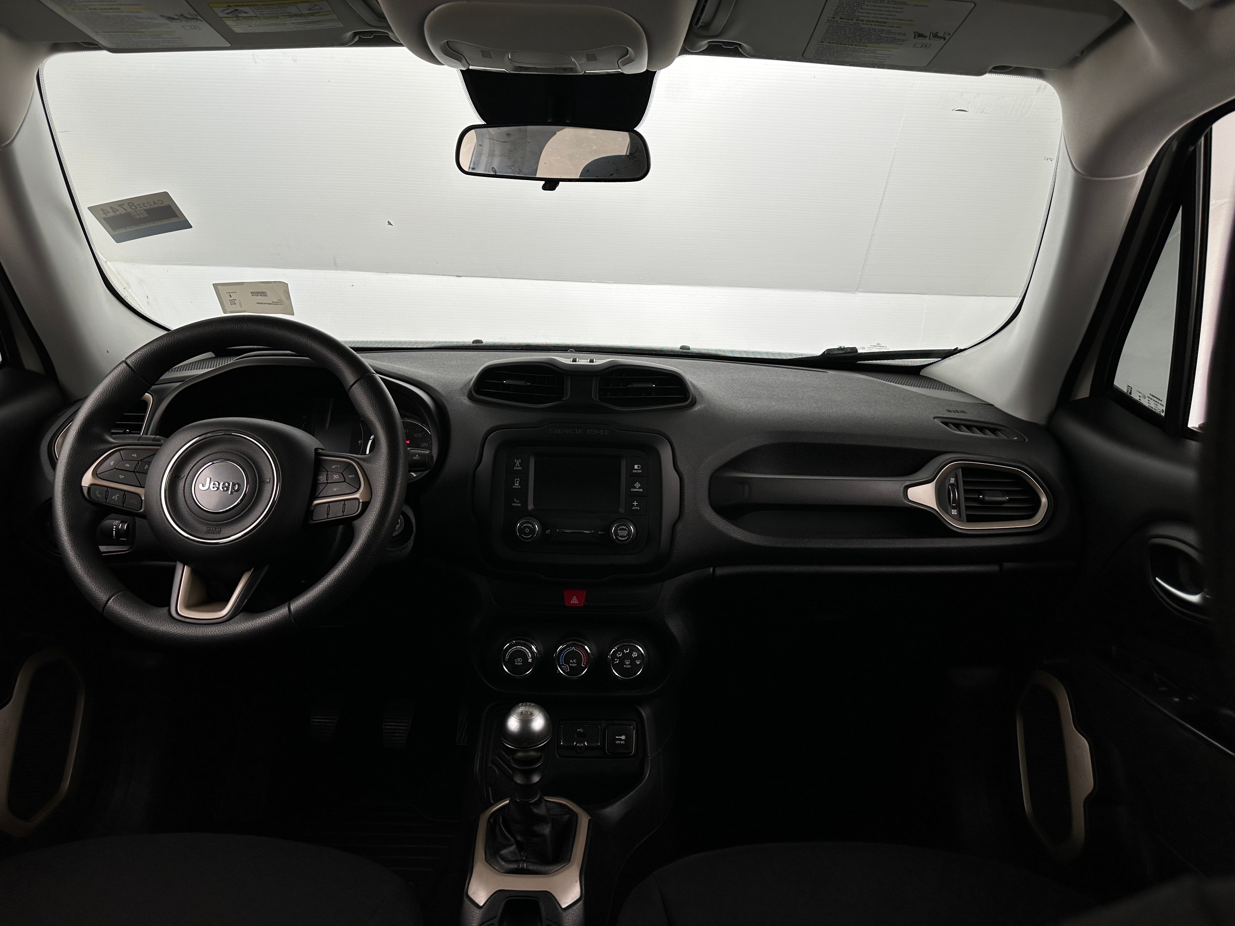 2016 Jeep Renegade Sport 3