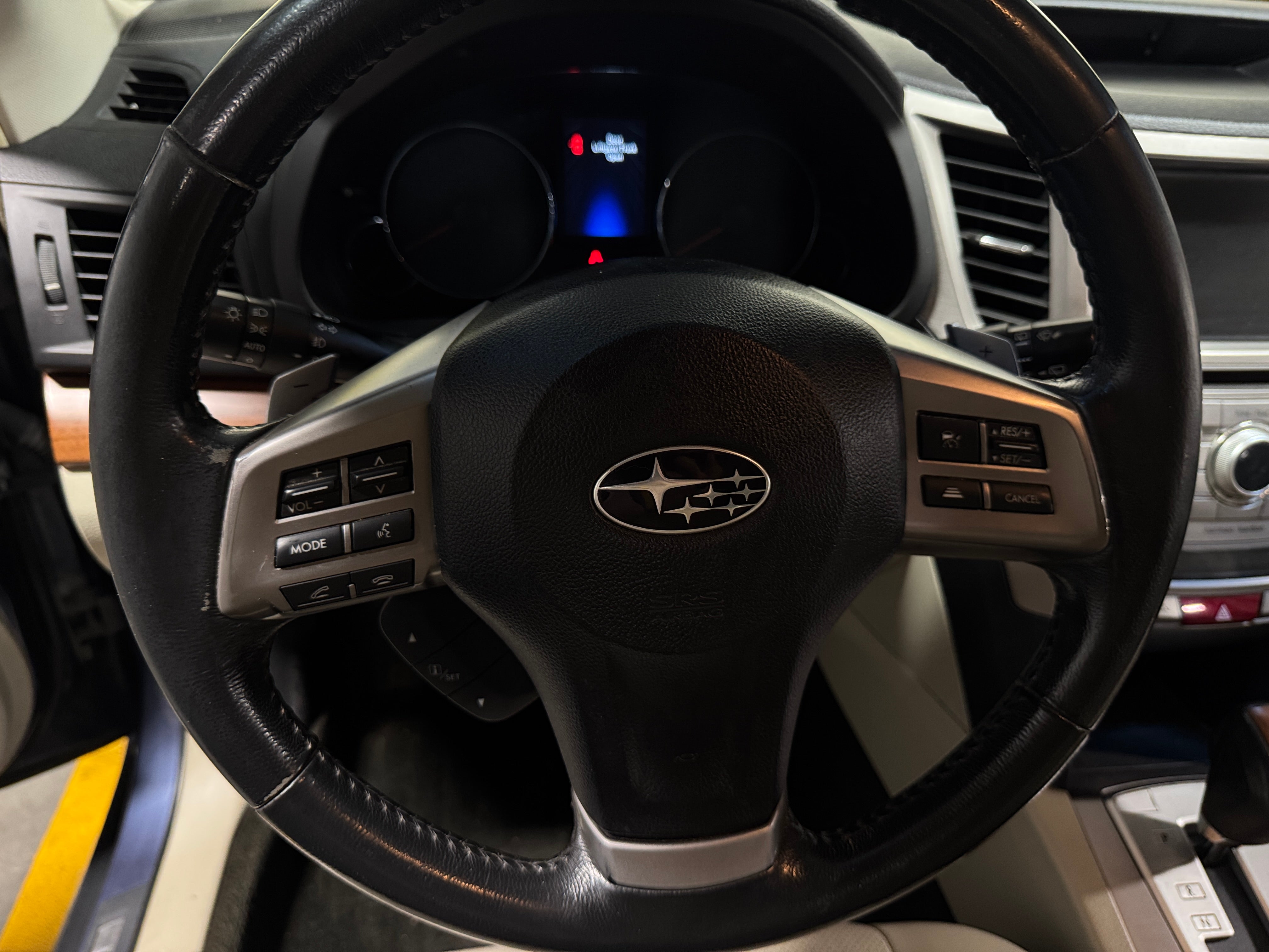 2014 Subaru Outback 2.5i Limited 4