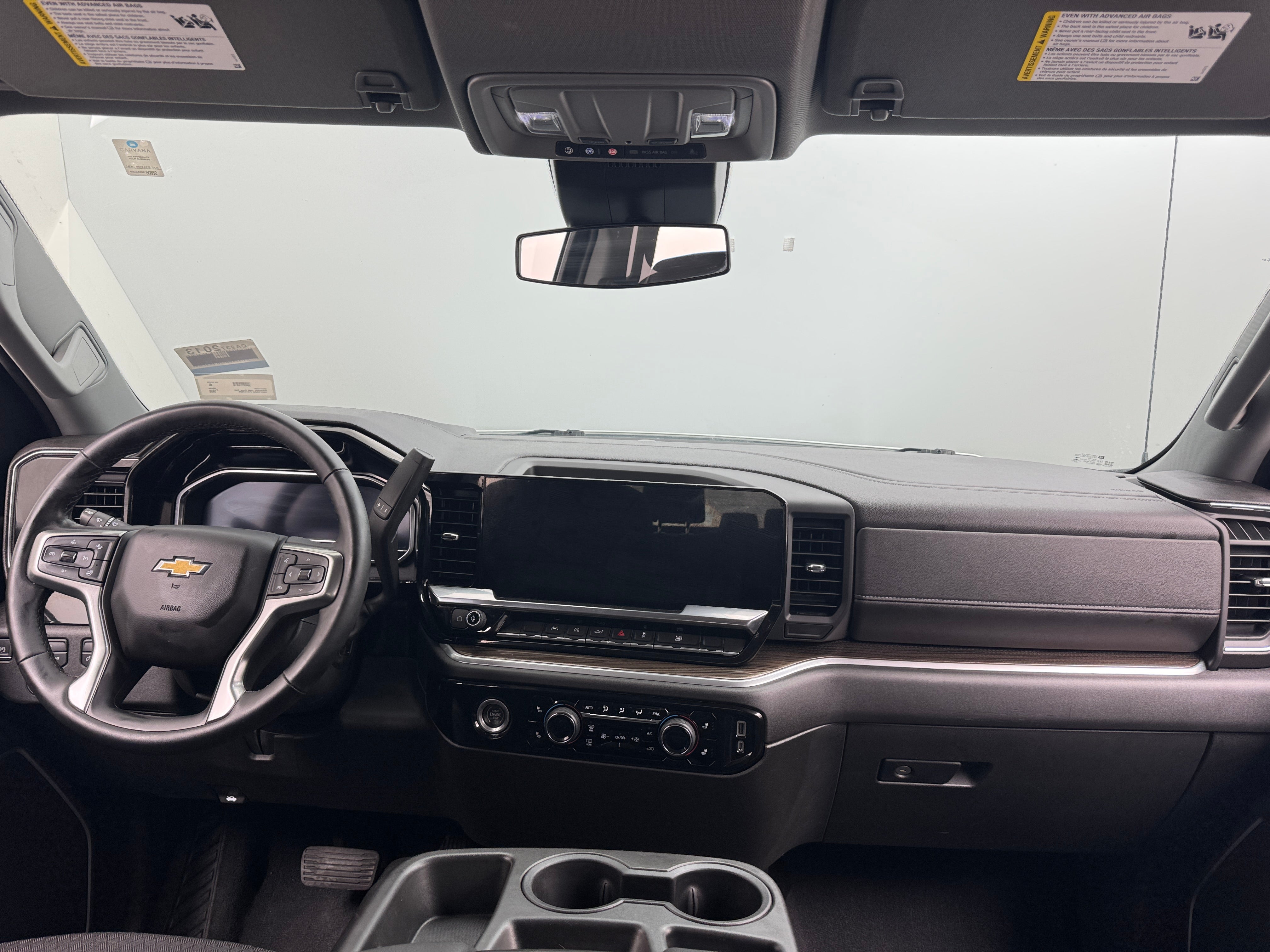 2023 Chevrolet Silverado 1500 LT 3