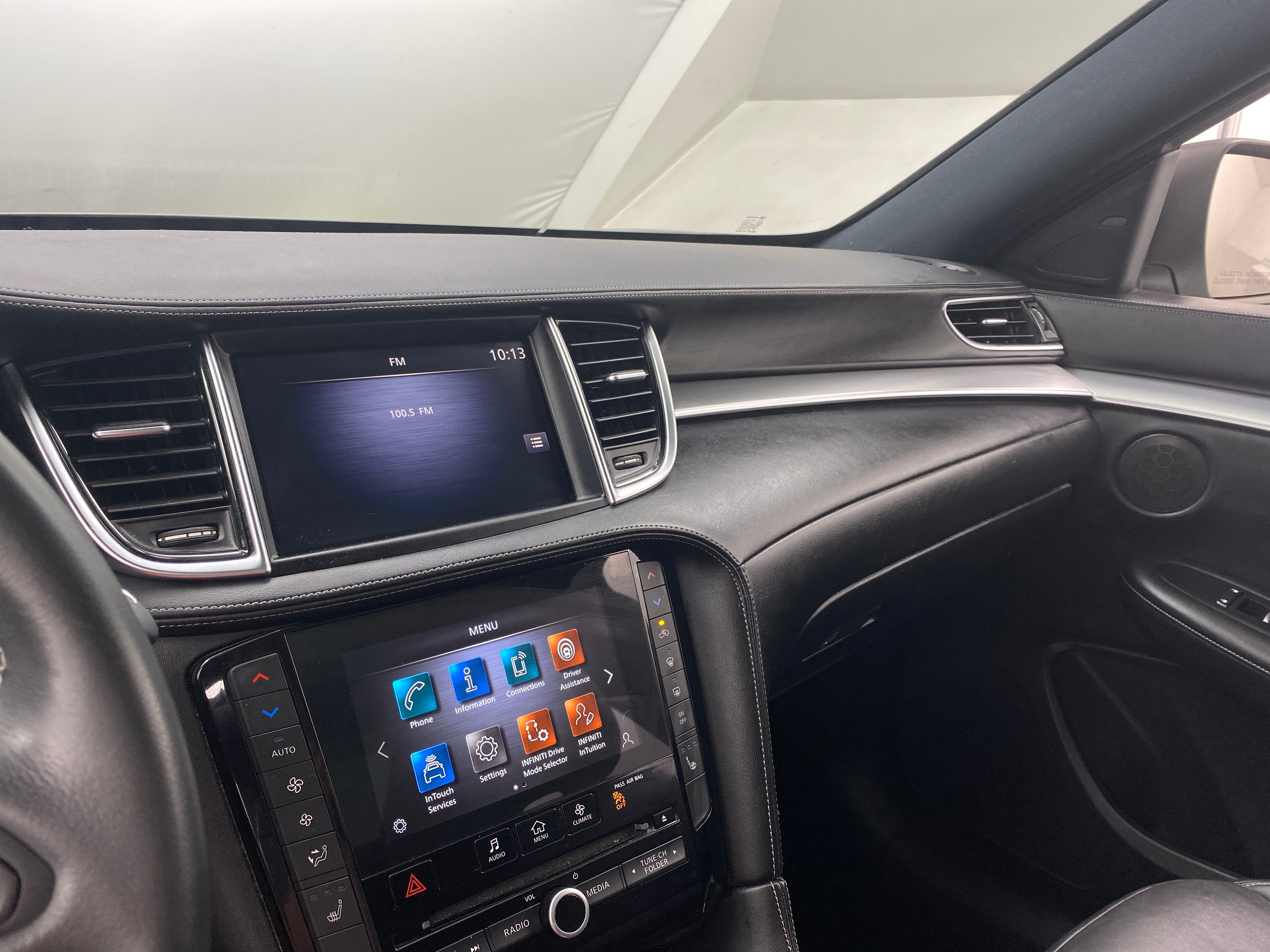 2021 INFINITI QX50 Luxe 4