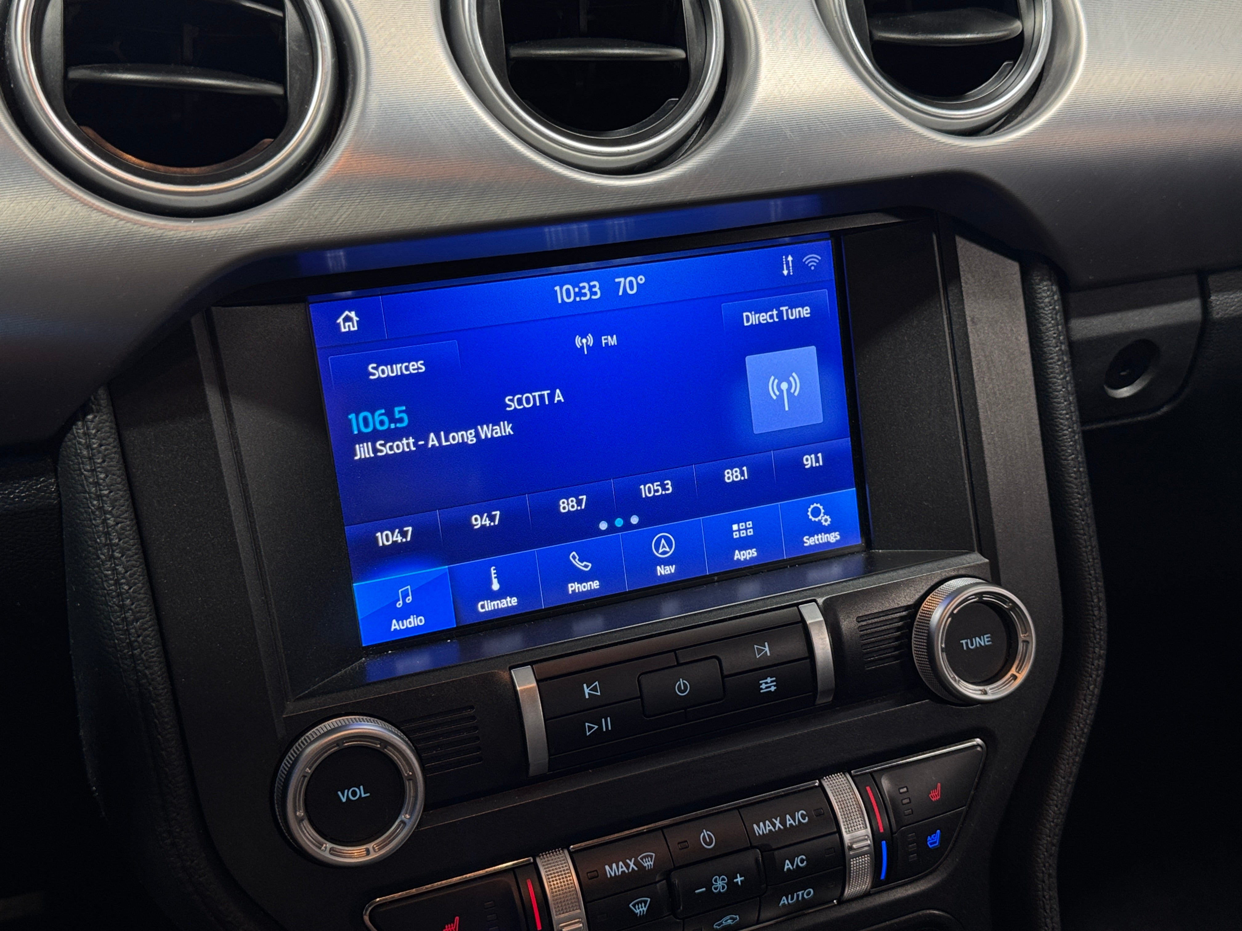 2020 Ford Mustang GT Premium 2