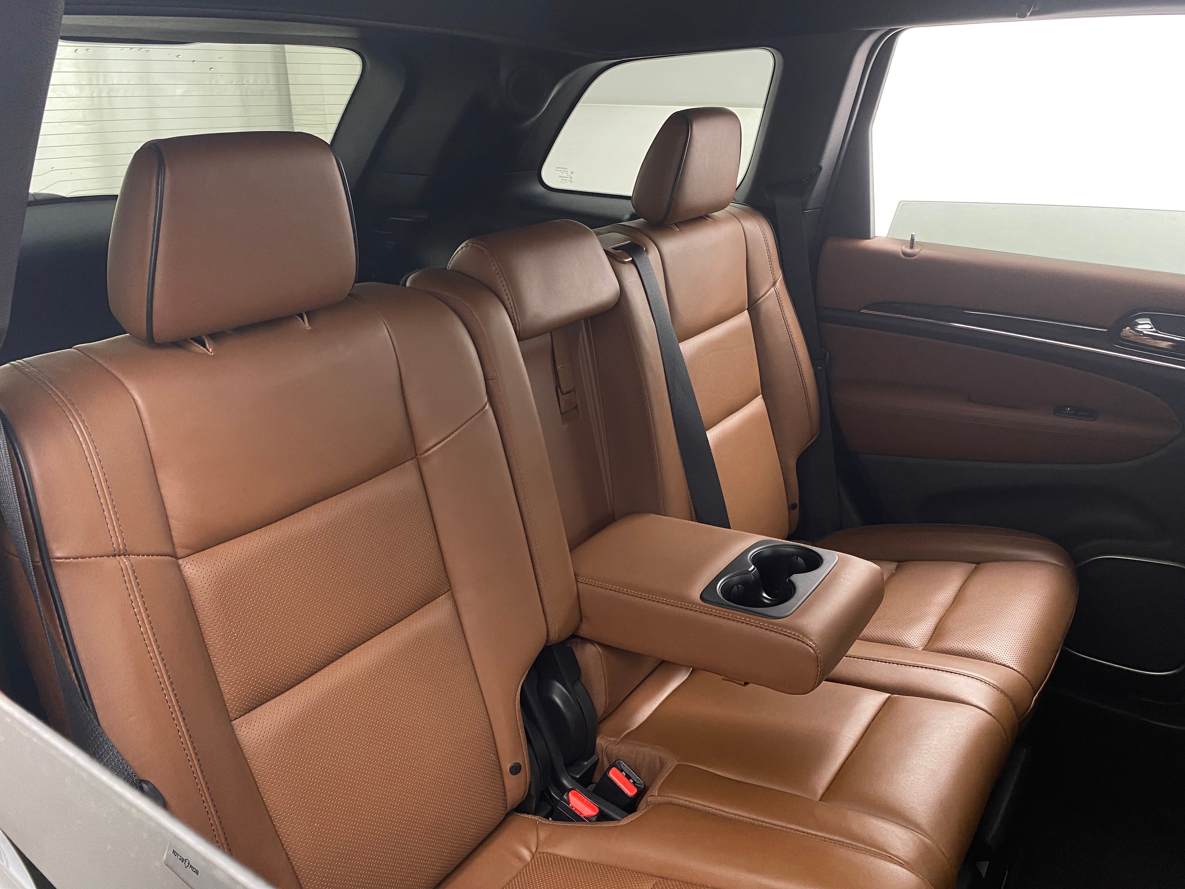 2020 Jeep Grand Cherokee Overland 5