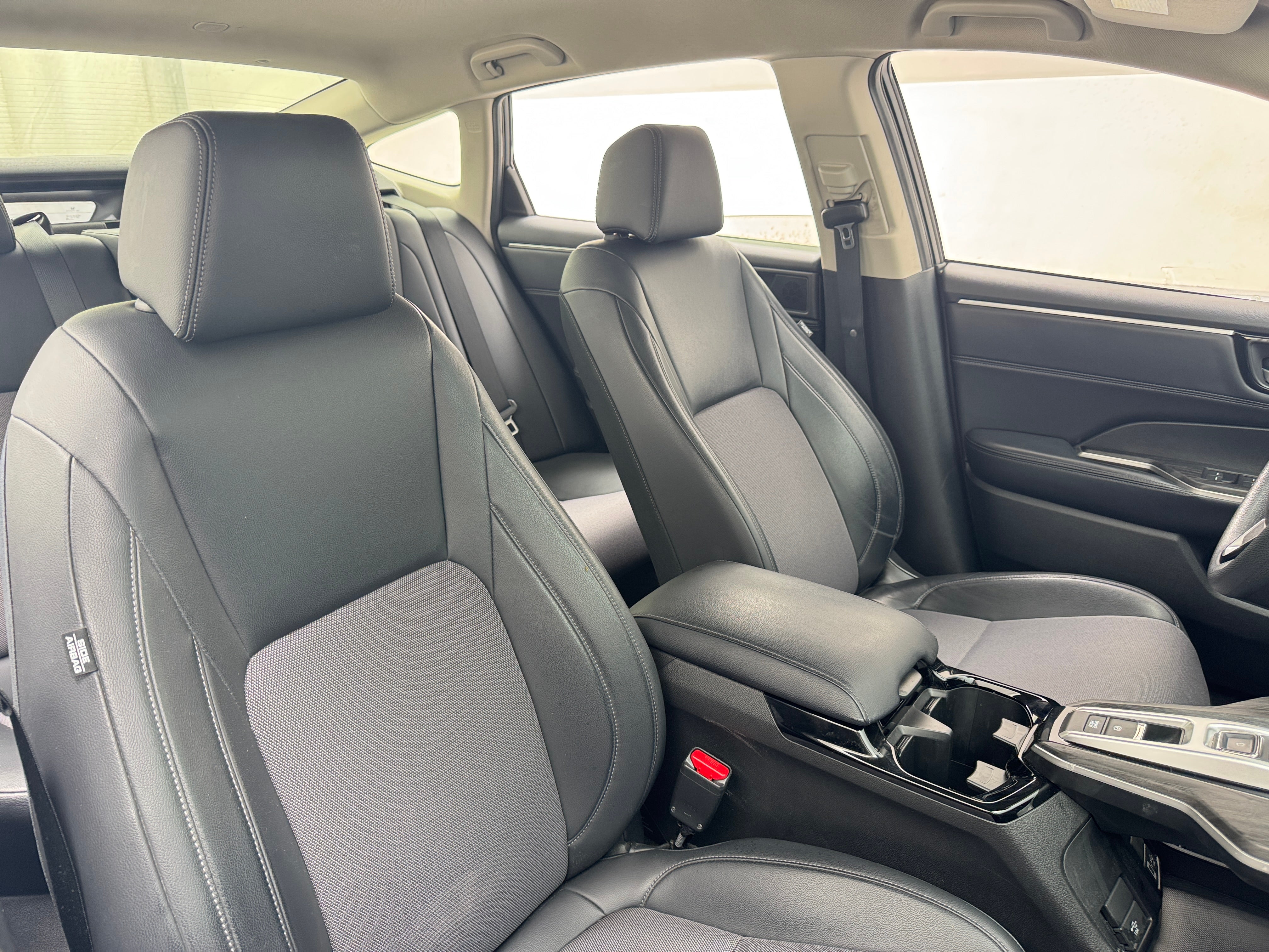 2018 Honda Clarity Base 2