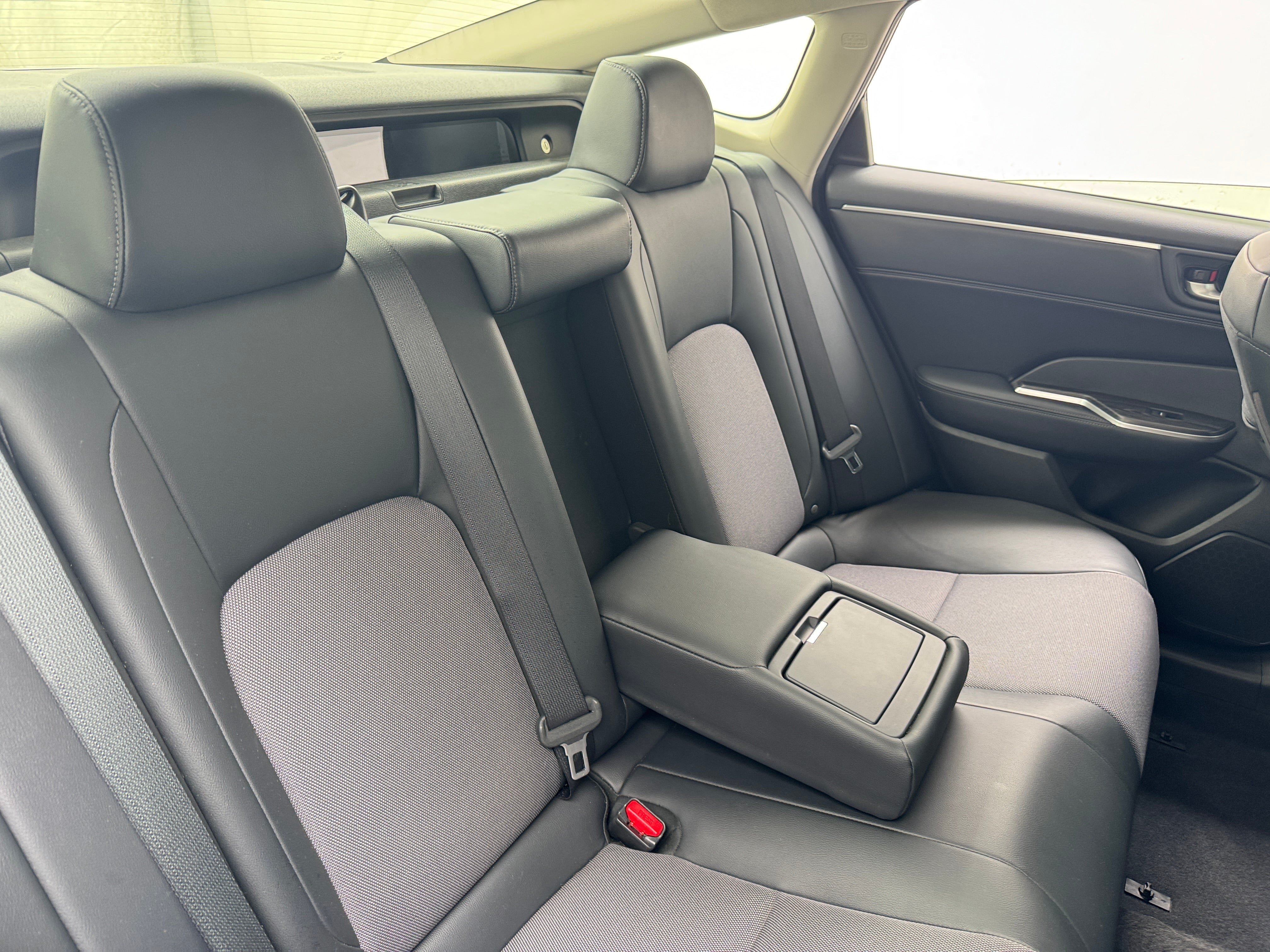 2018 Honda Clarity Base 6