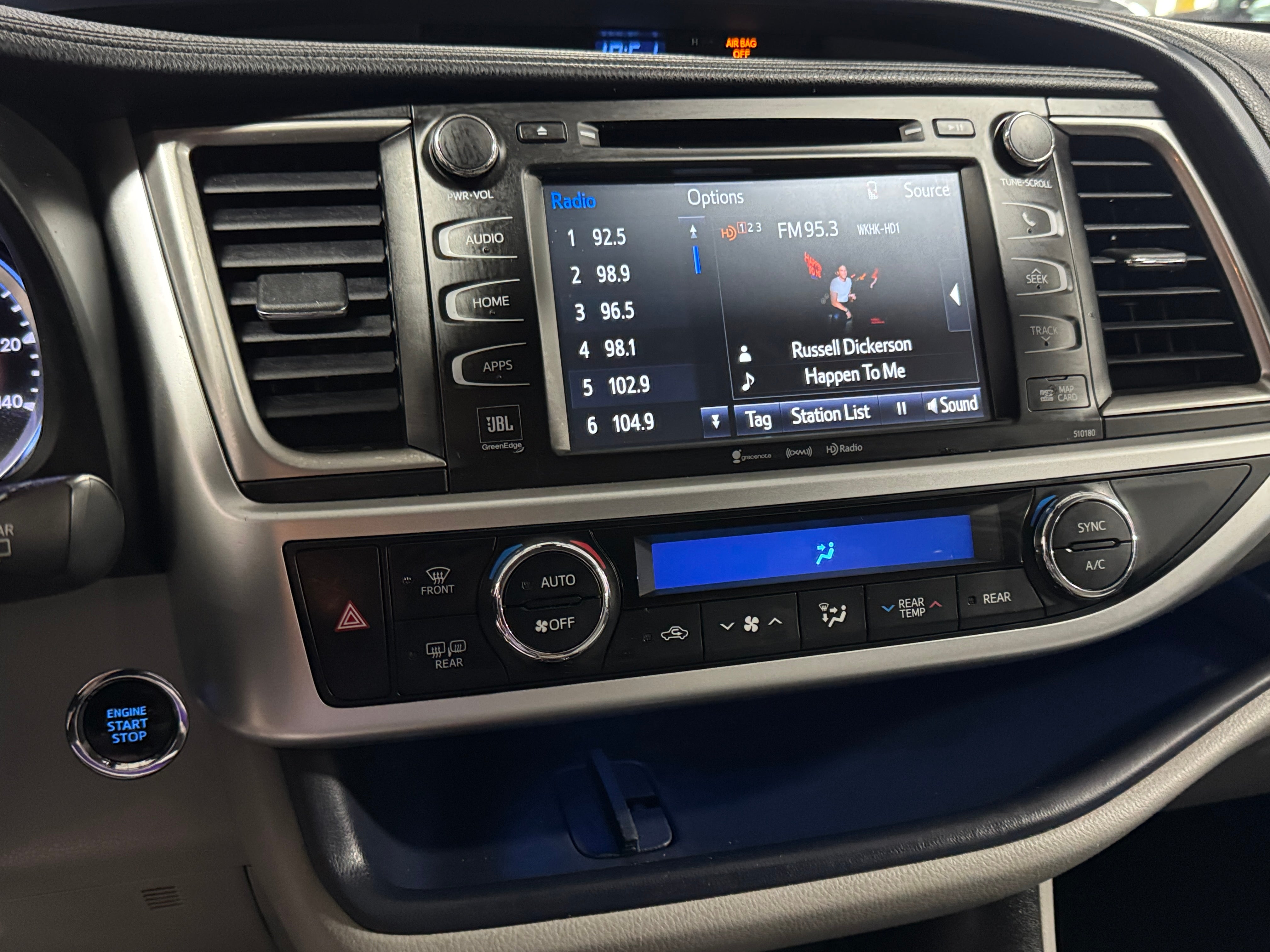 2018 Toyota Highlander Limited Platinum 3