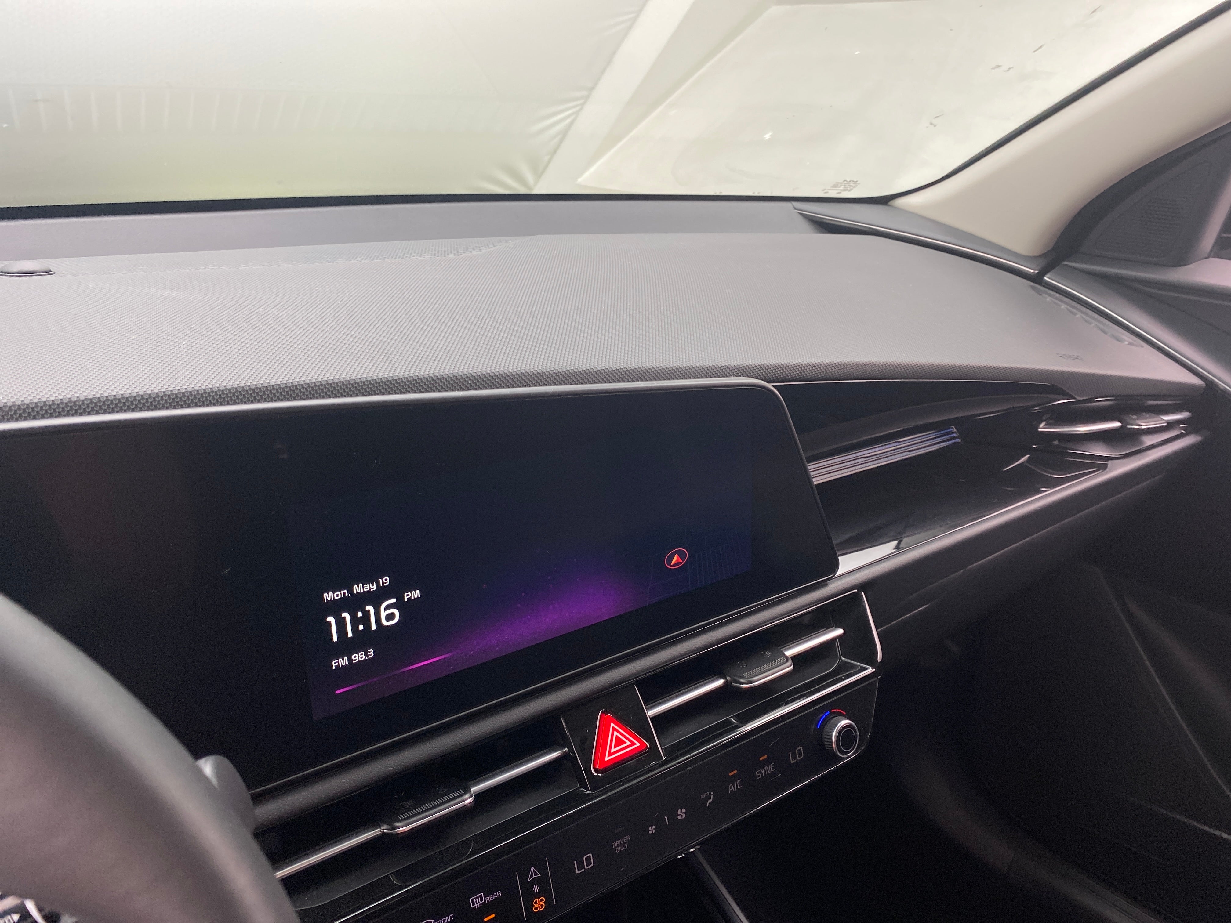 2024 Kia Niro EX Touring 3