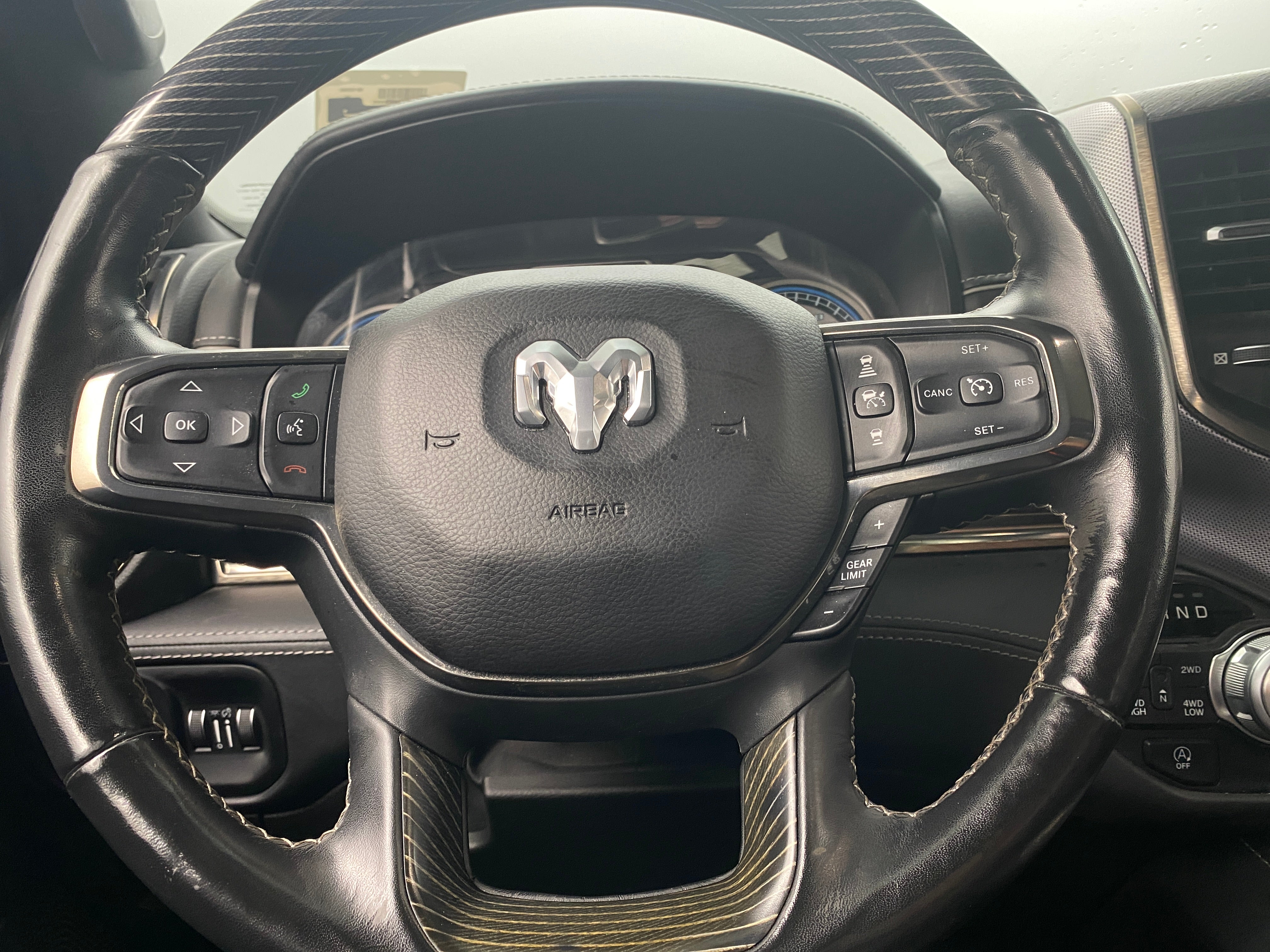 2019 RAM 1500 Limited 4