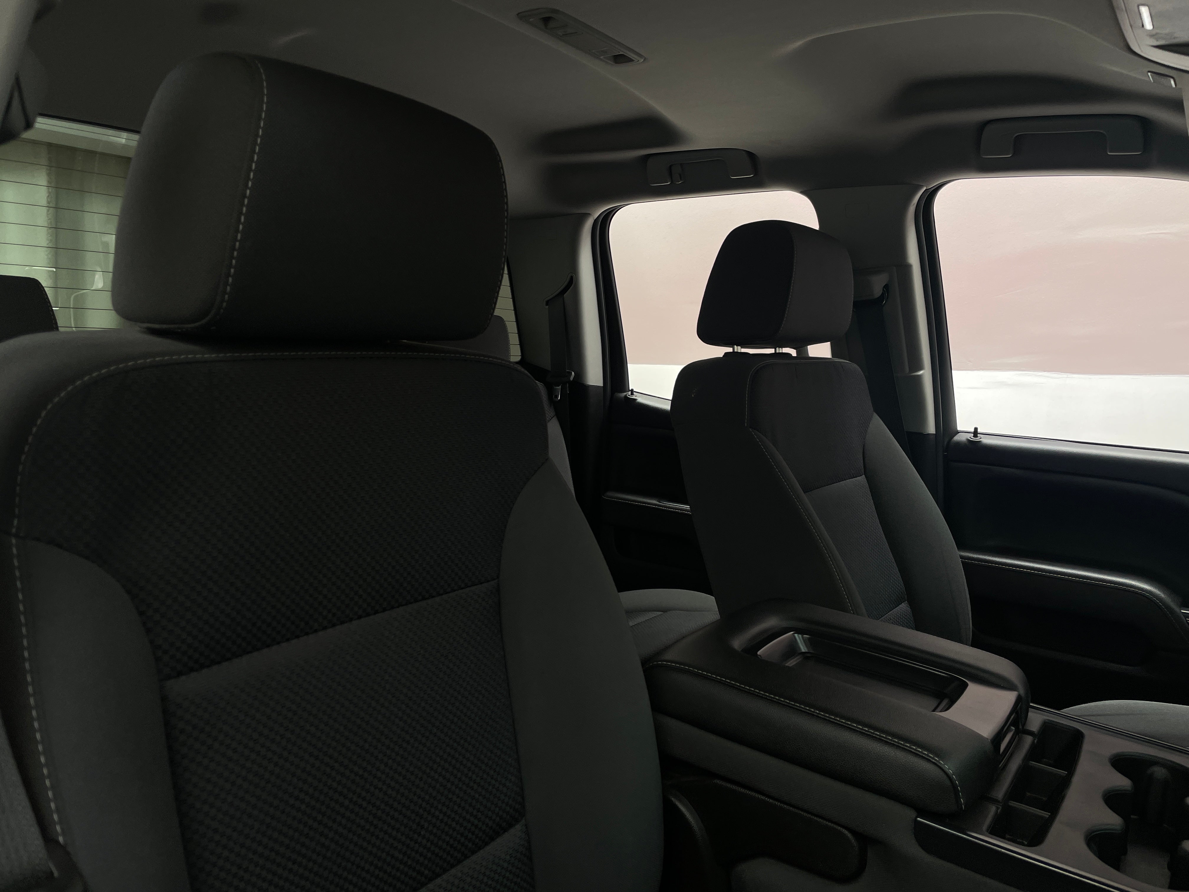 2018 GMC Sierra 1500 SLE 2
