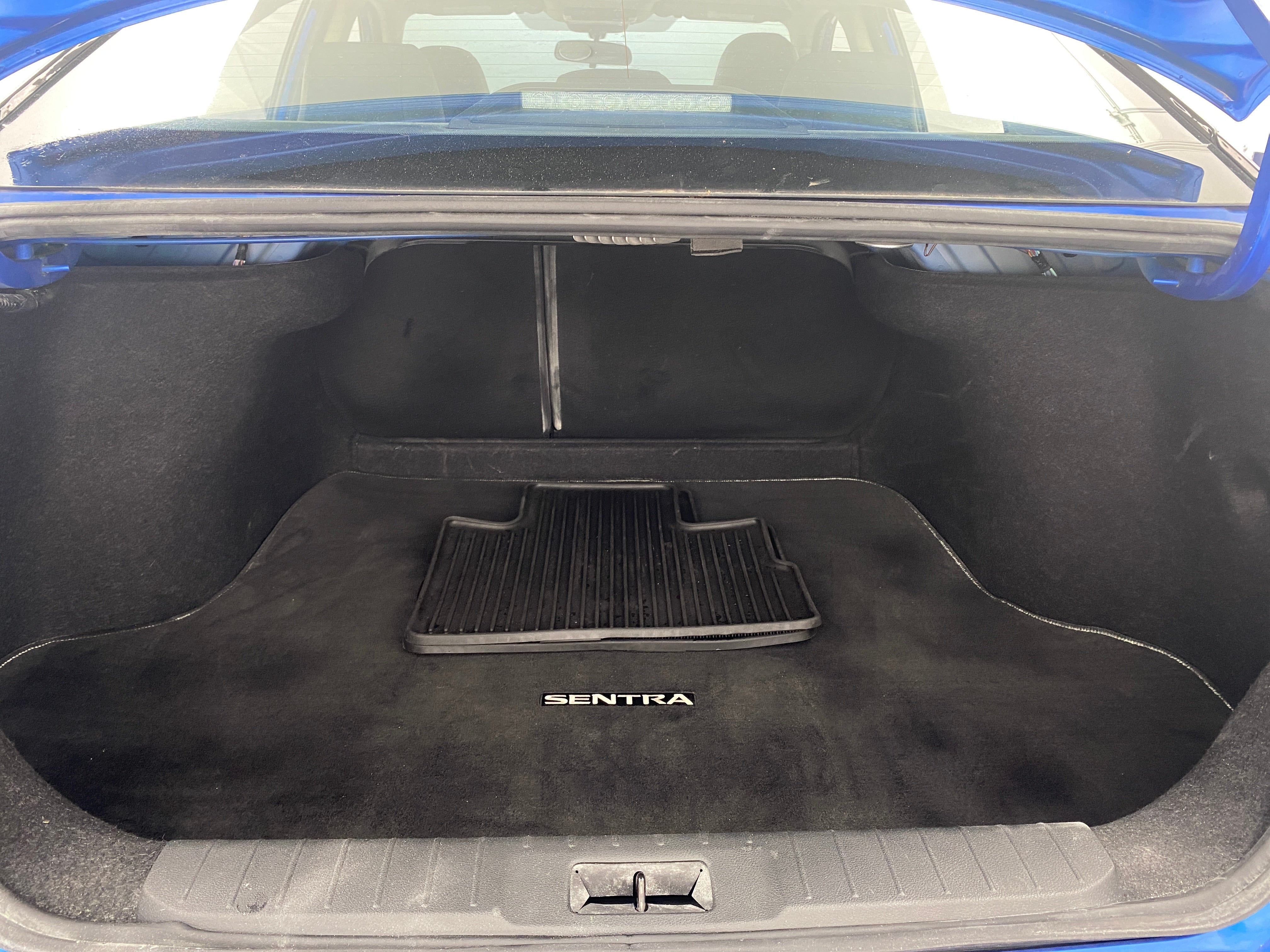2023 Nissan Sentra SR 7