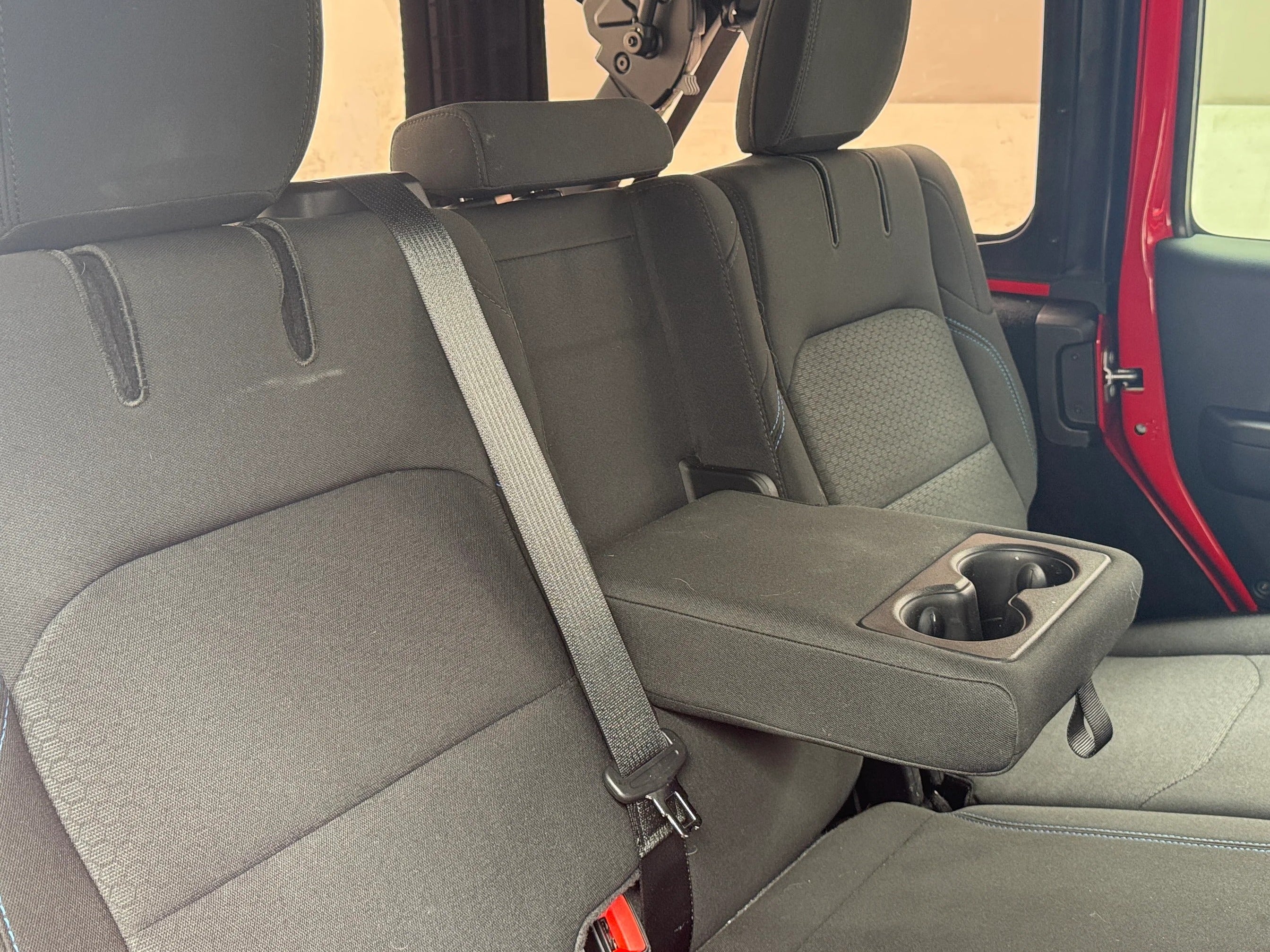 2023 Jeep Wrangler Rubicon 4xe 6
