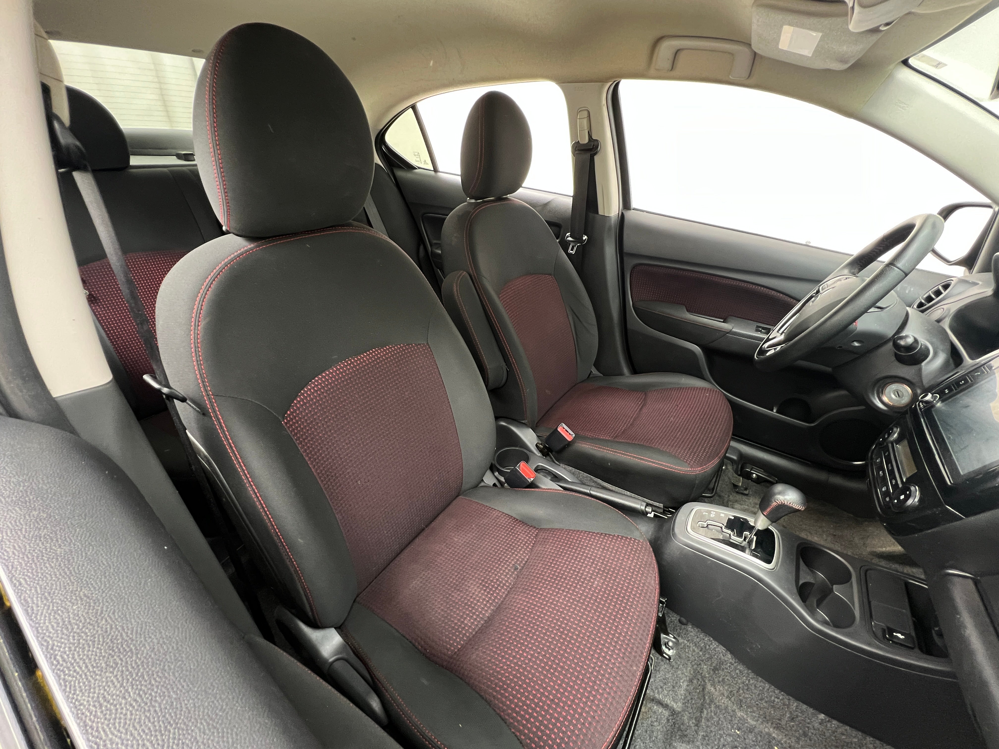 2024 Mitsubishi Mirage G4 Black Edition 2