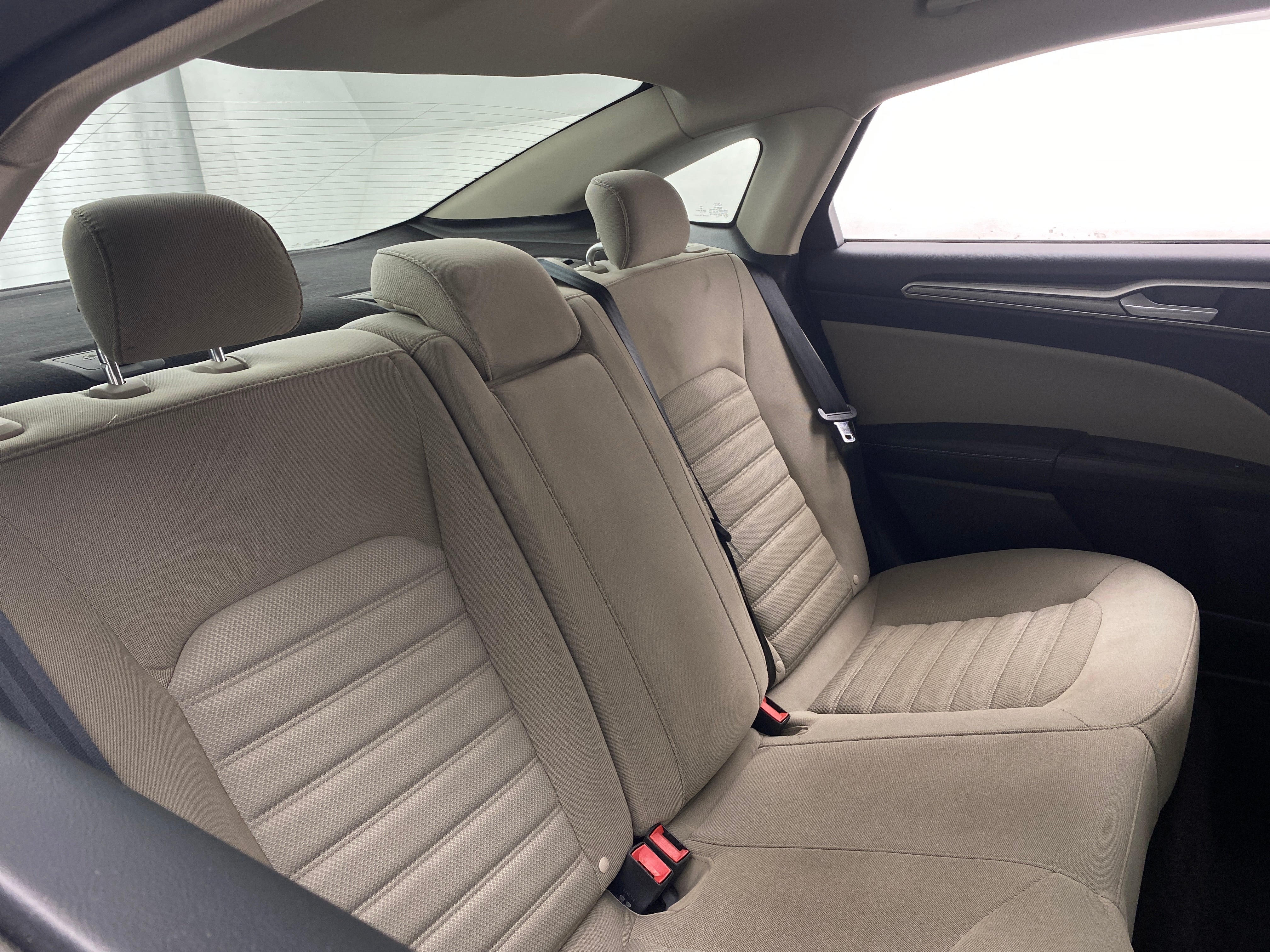 2017 Ford Fusion S 6