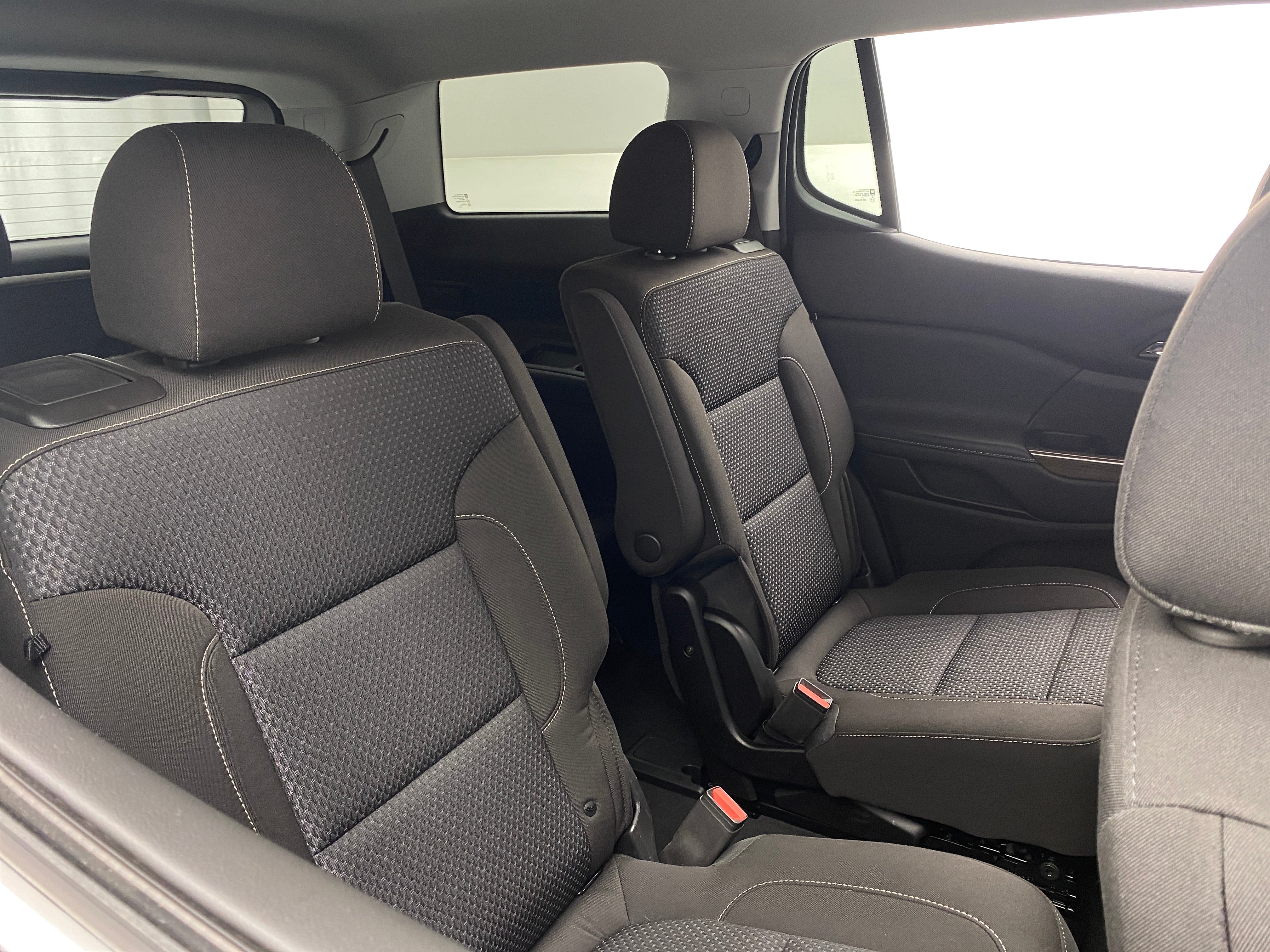 2023 GMC Acadia SLE 6