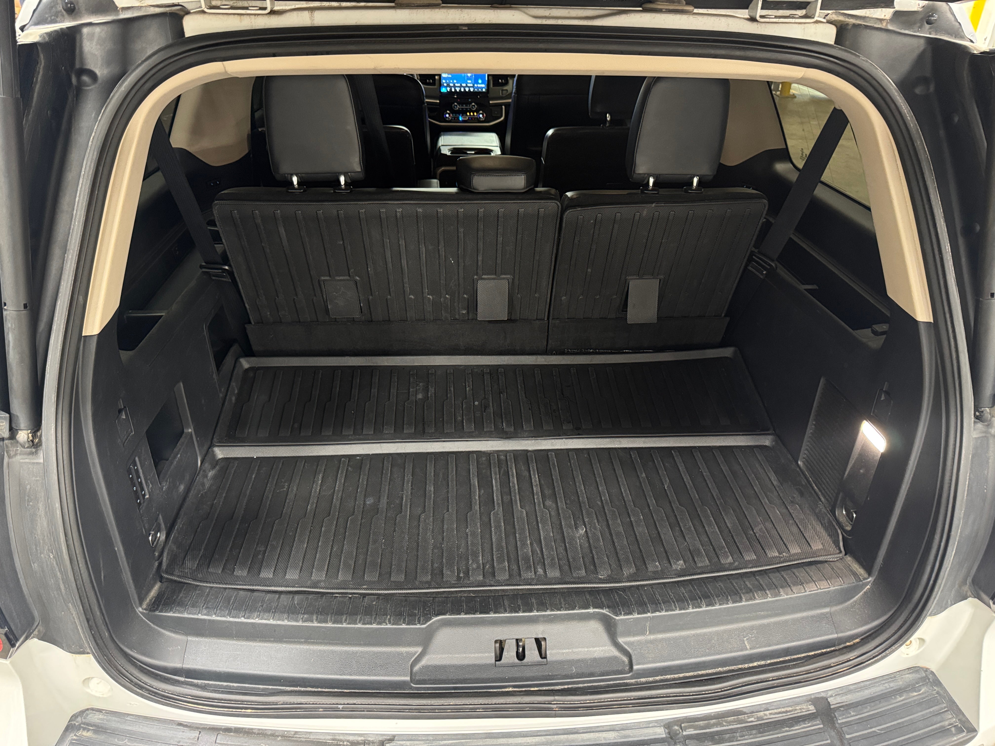 2023 Ford Expedition MAX XLT 6