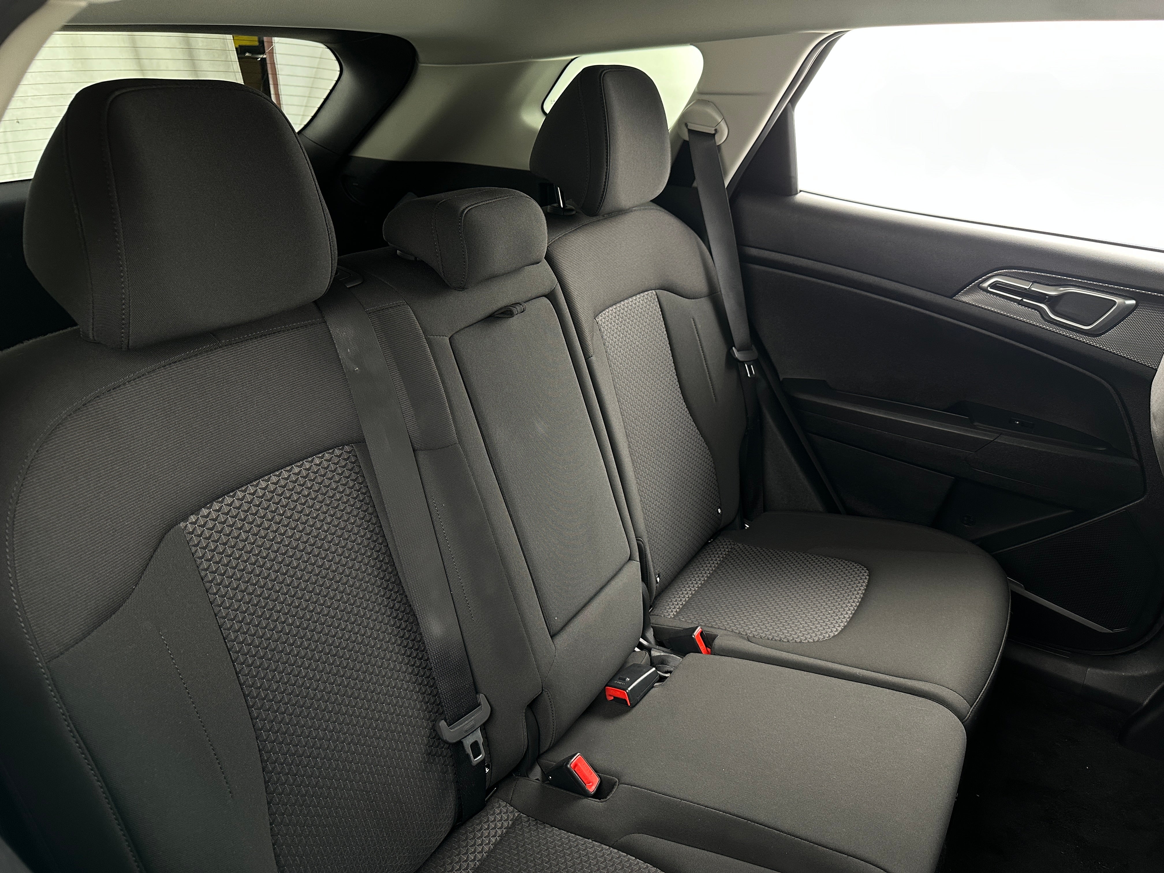 2024 Kia Sportage LX 6