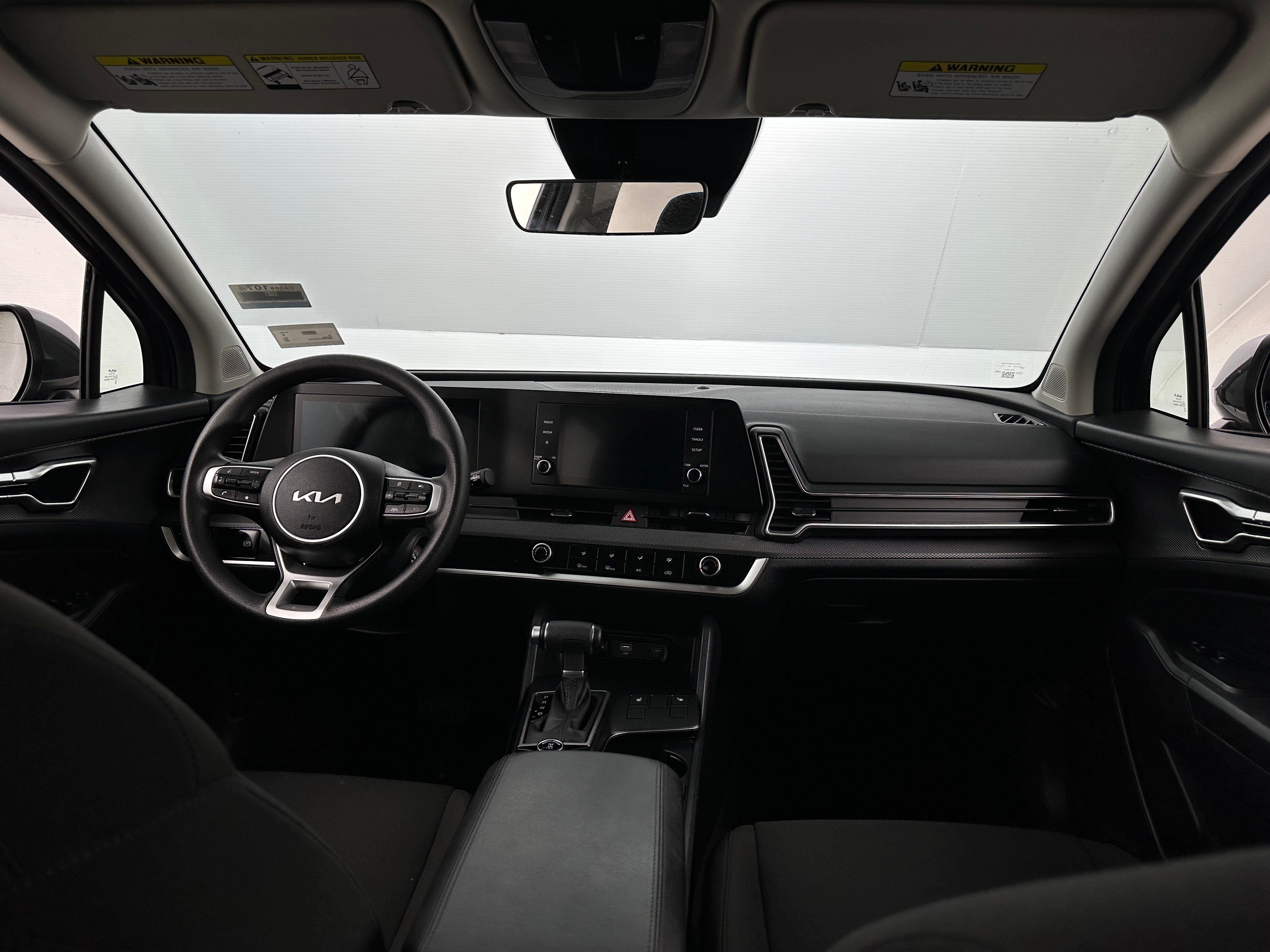 2024 Kia Sportage LX 3