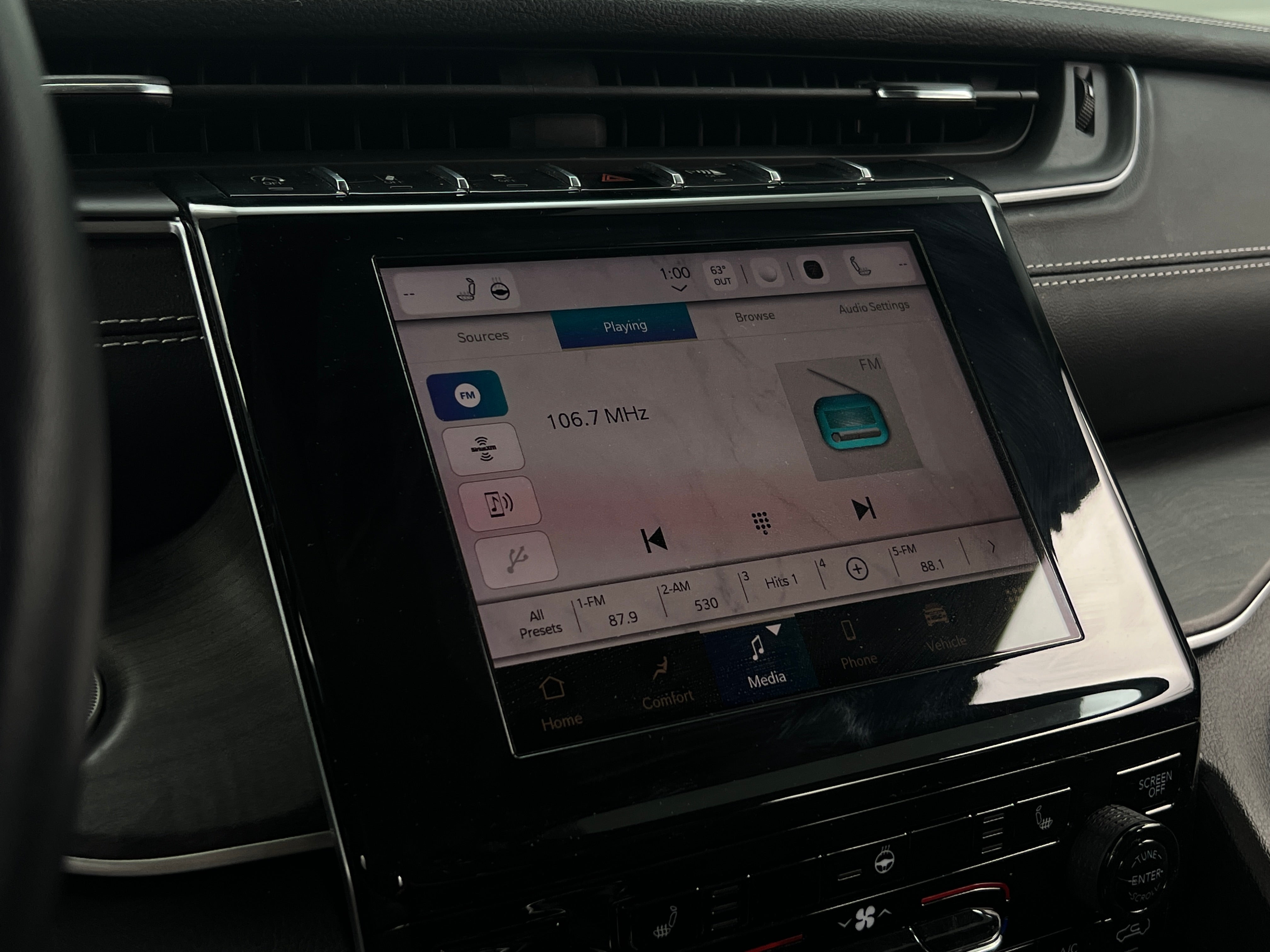 2022 Jeep Grand Cherokee L Limited Edition 3