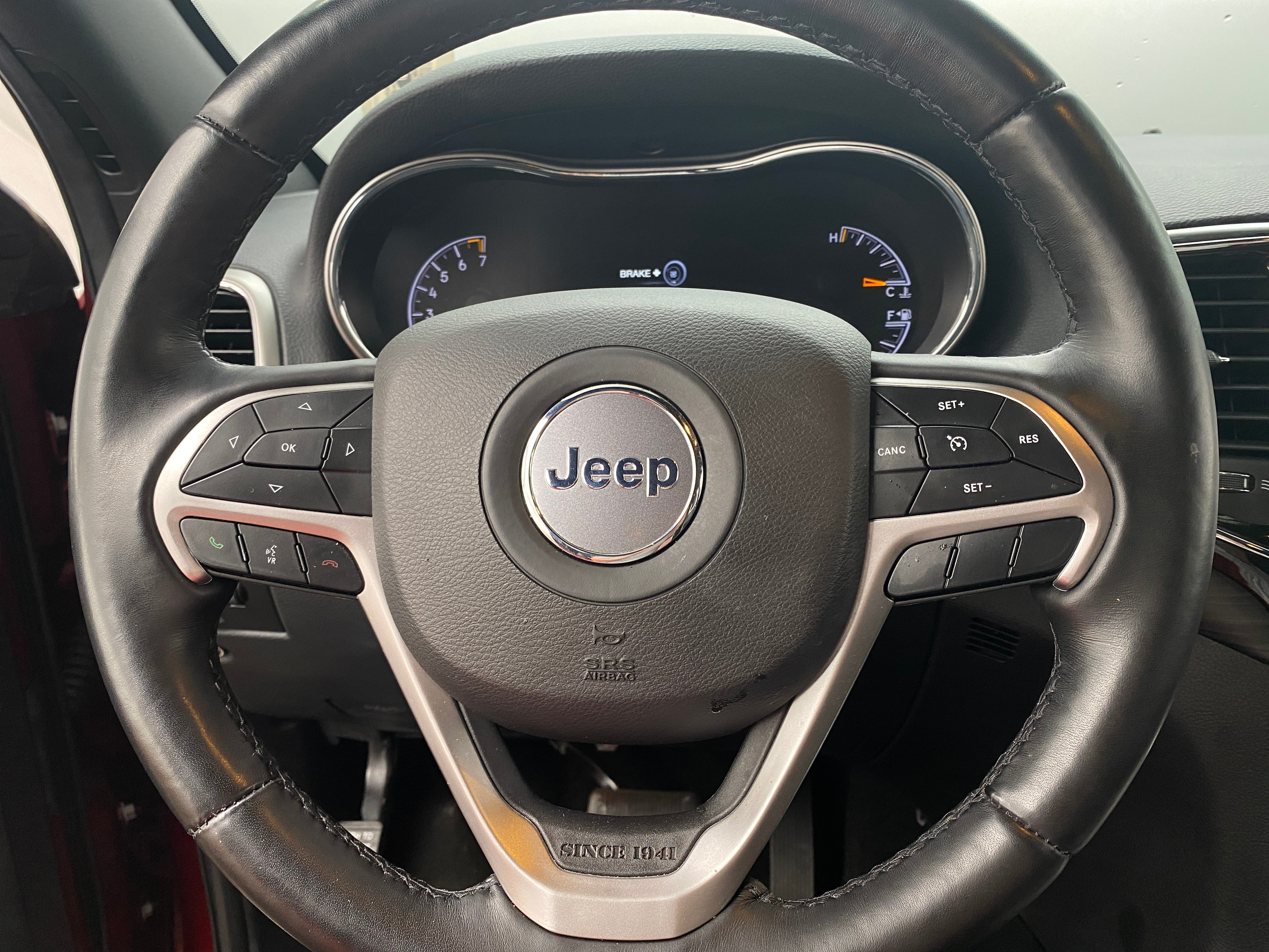 2022 Jeep Grand Cherokee Laredo 5