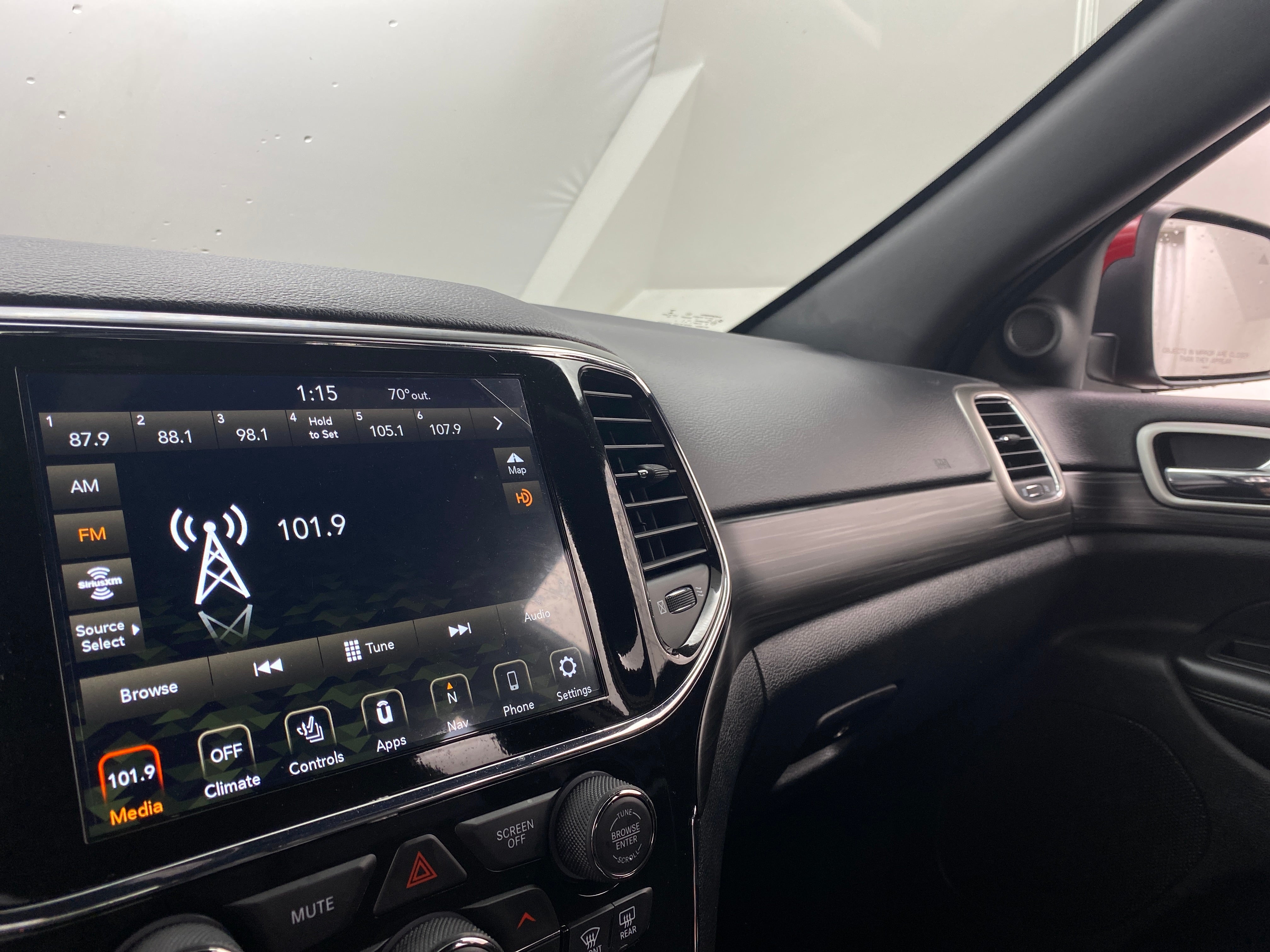 2022 Jeep Grand Cherokee Laredo 4