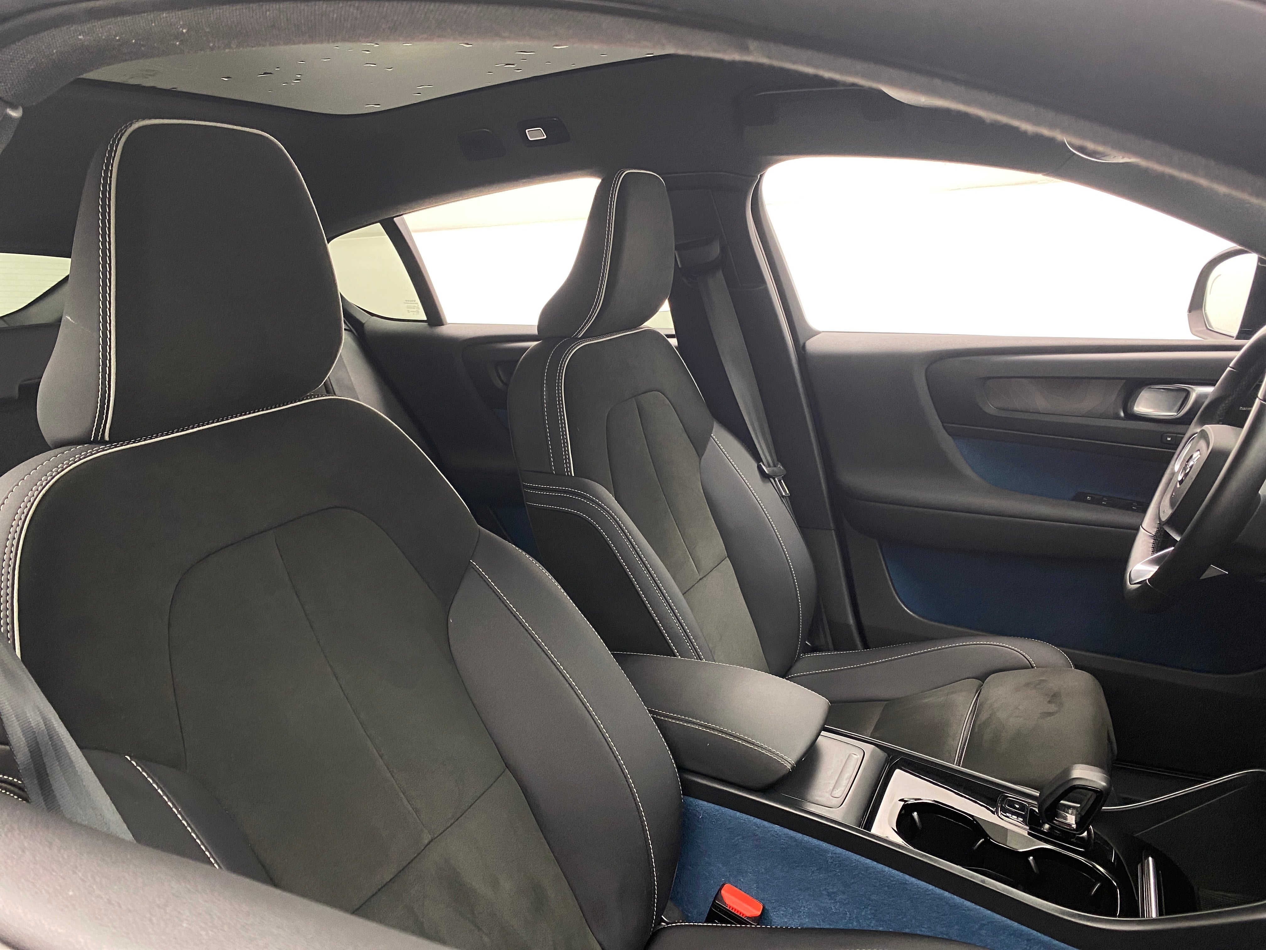 2023 Volvo C40 Ultimate 2