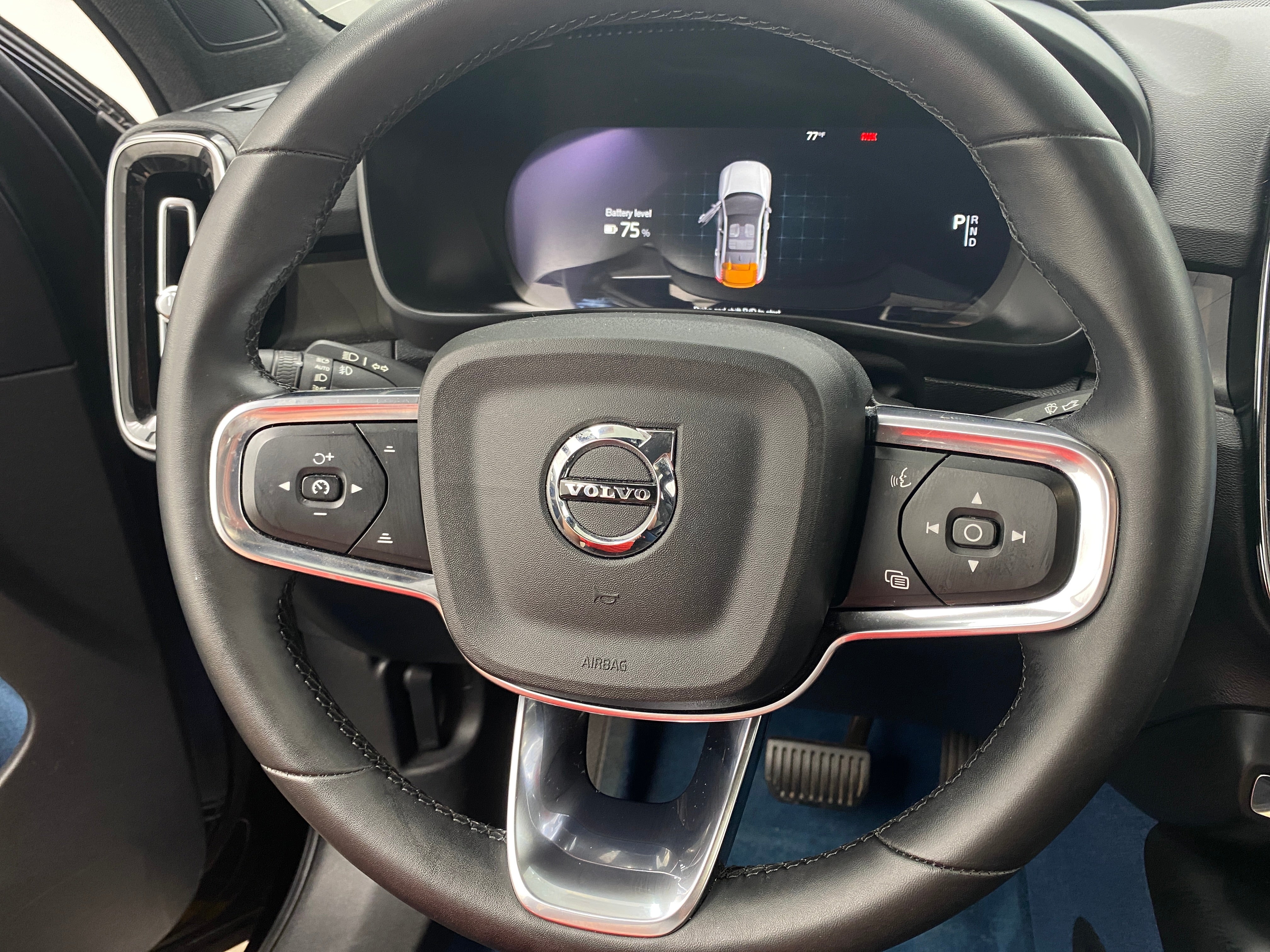 2023 Volvo C40 Ultimate 5