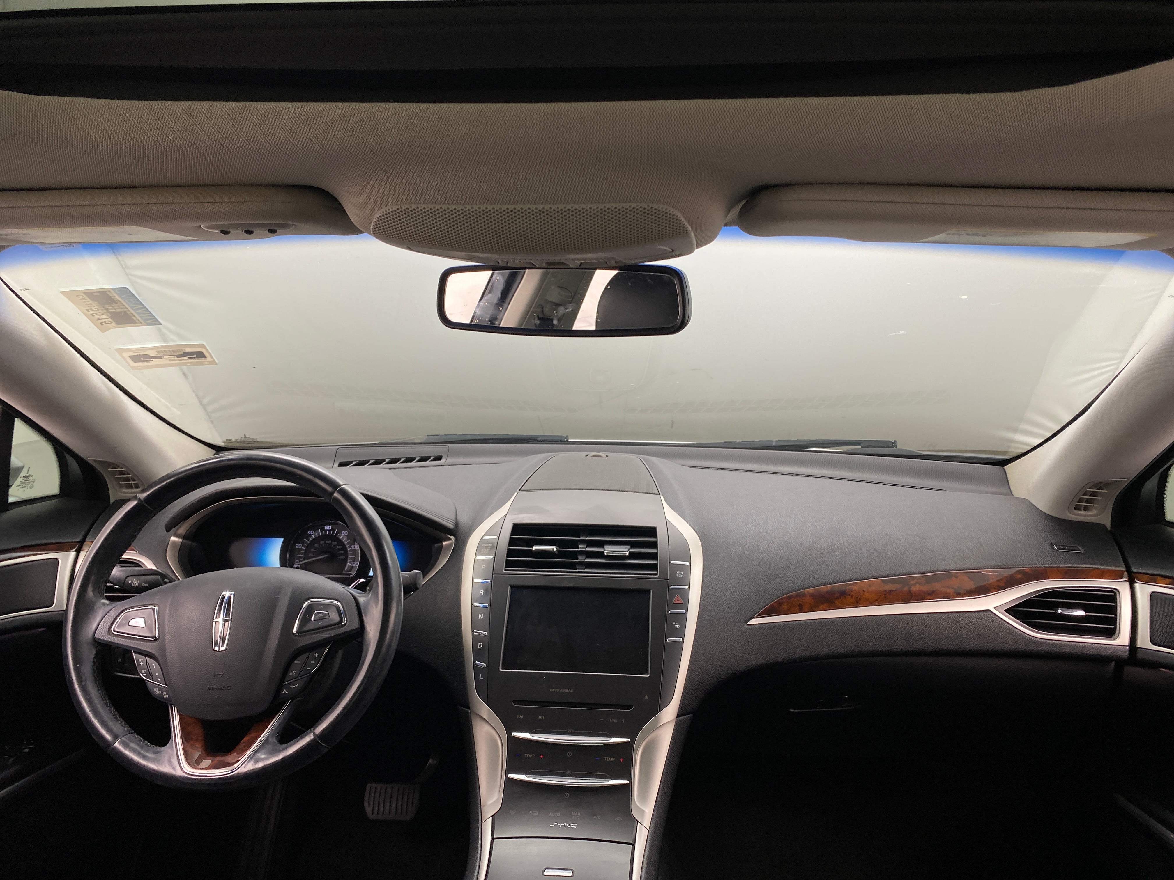 2016 Lincoln MKZ  2