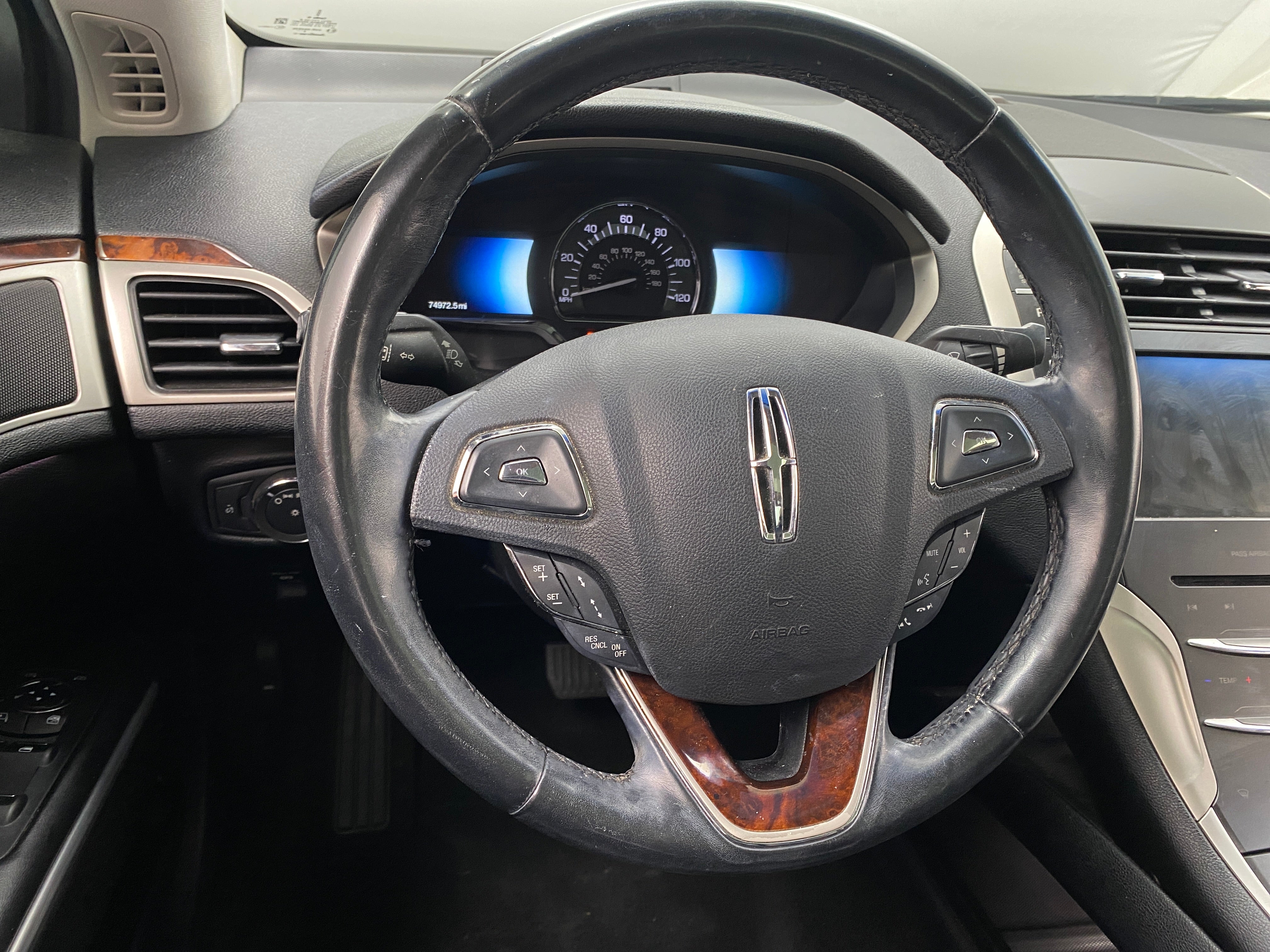 2016 Lincoln MKZ  4