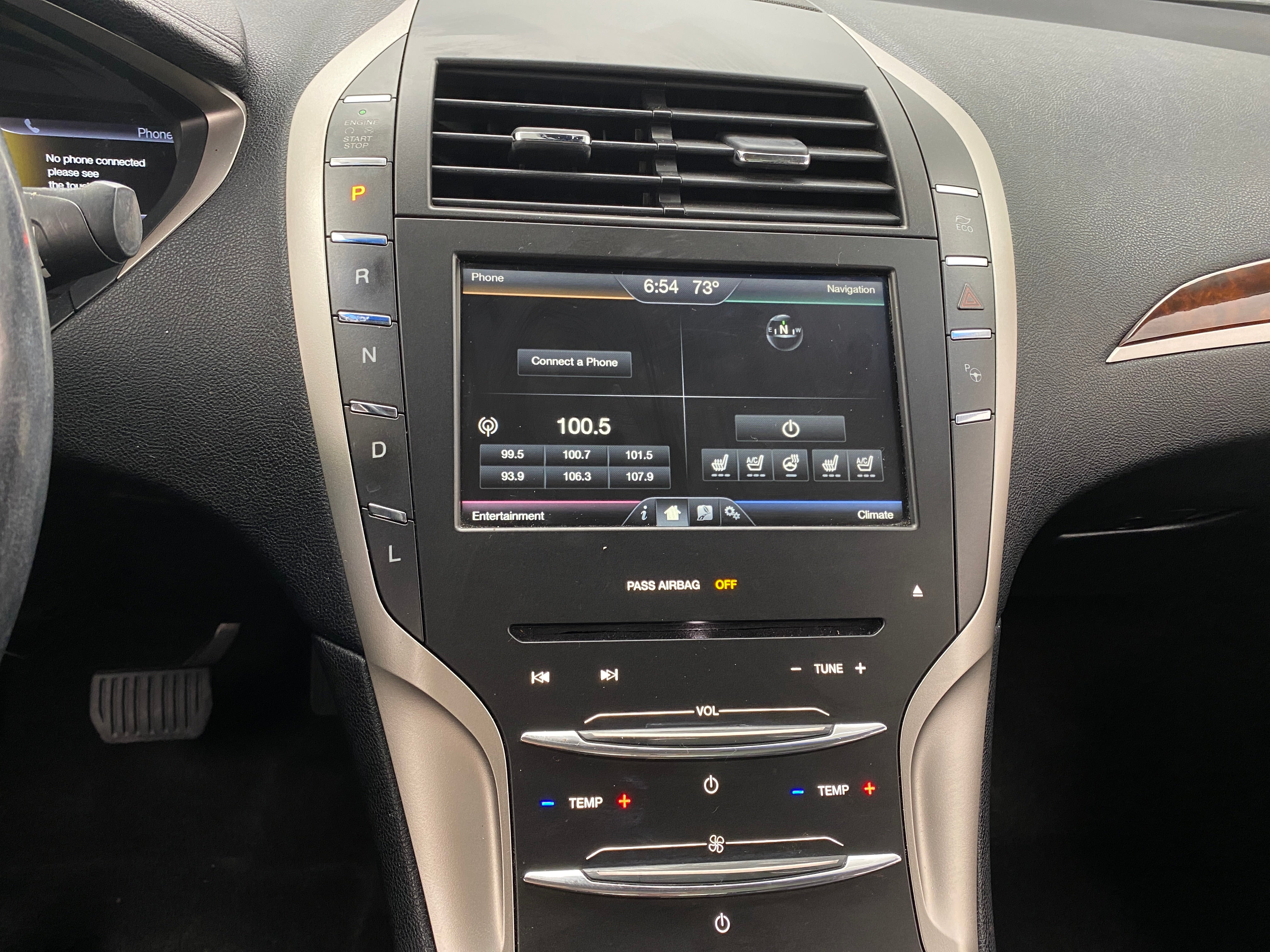 2016 Lincoln MKZ  3