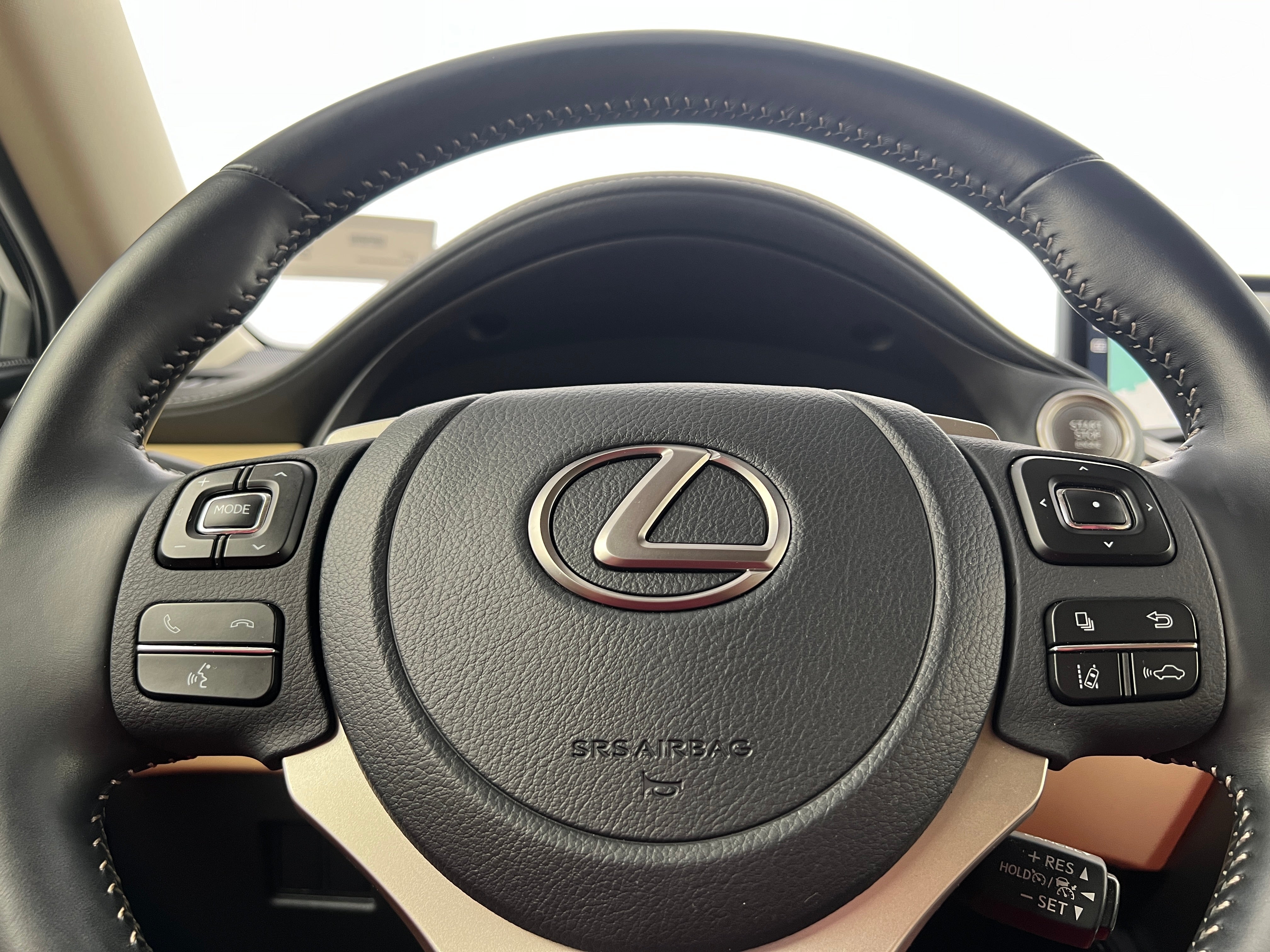 2021 Lexus NX 300 4
