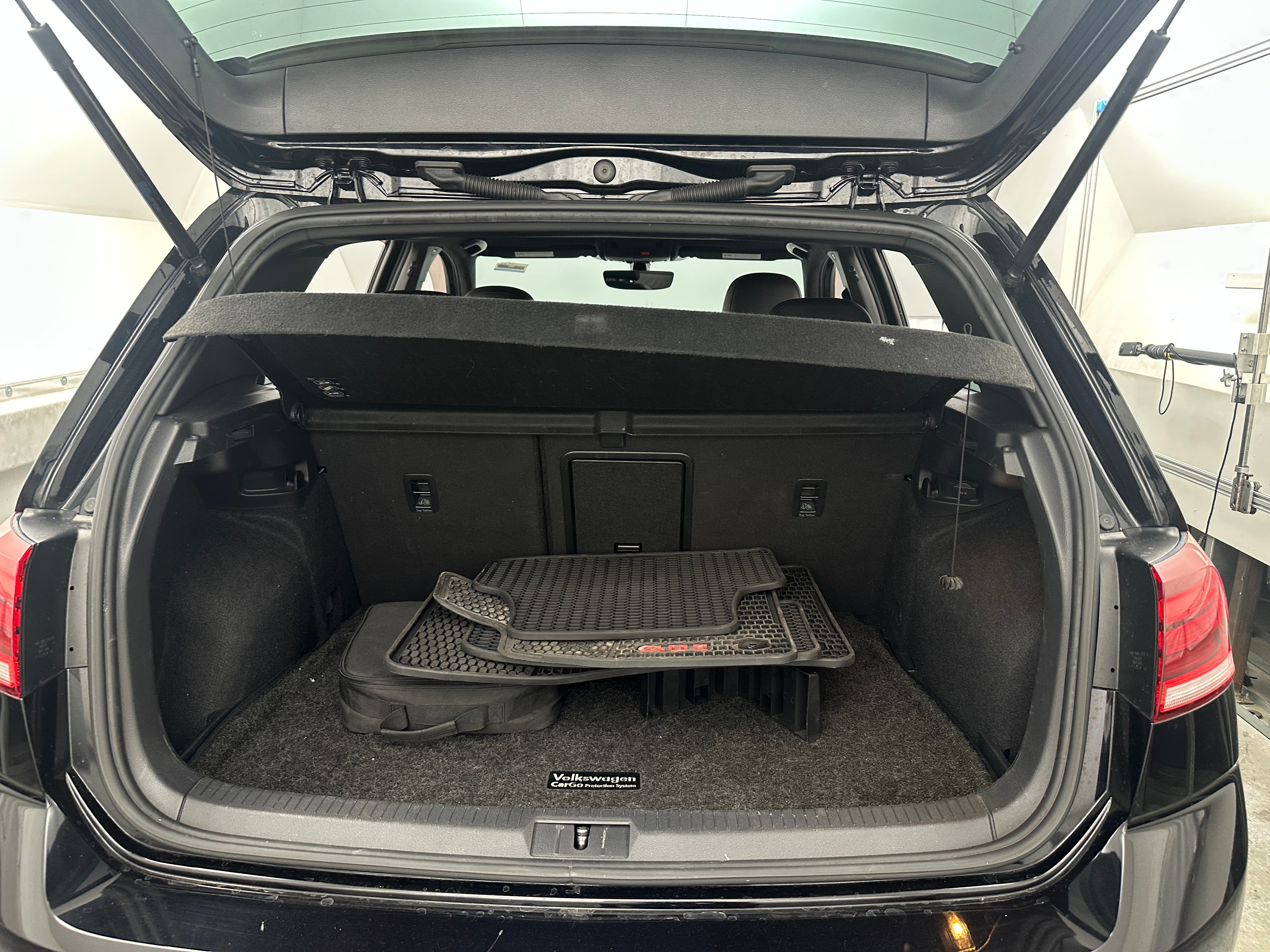 2019 Volkswagen Golf GTI SE 7