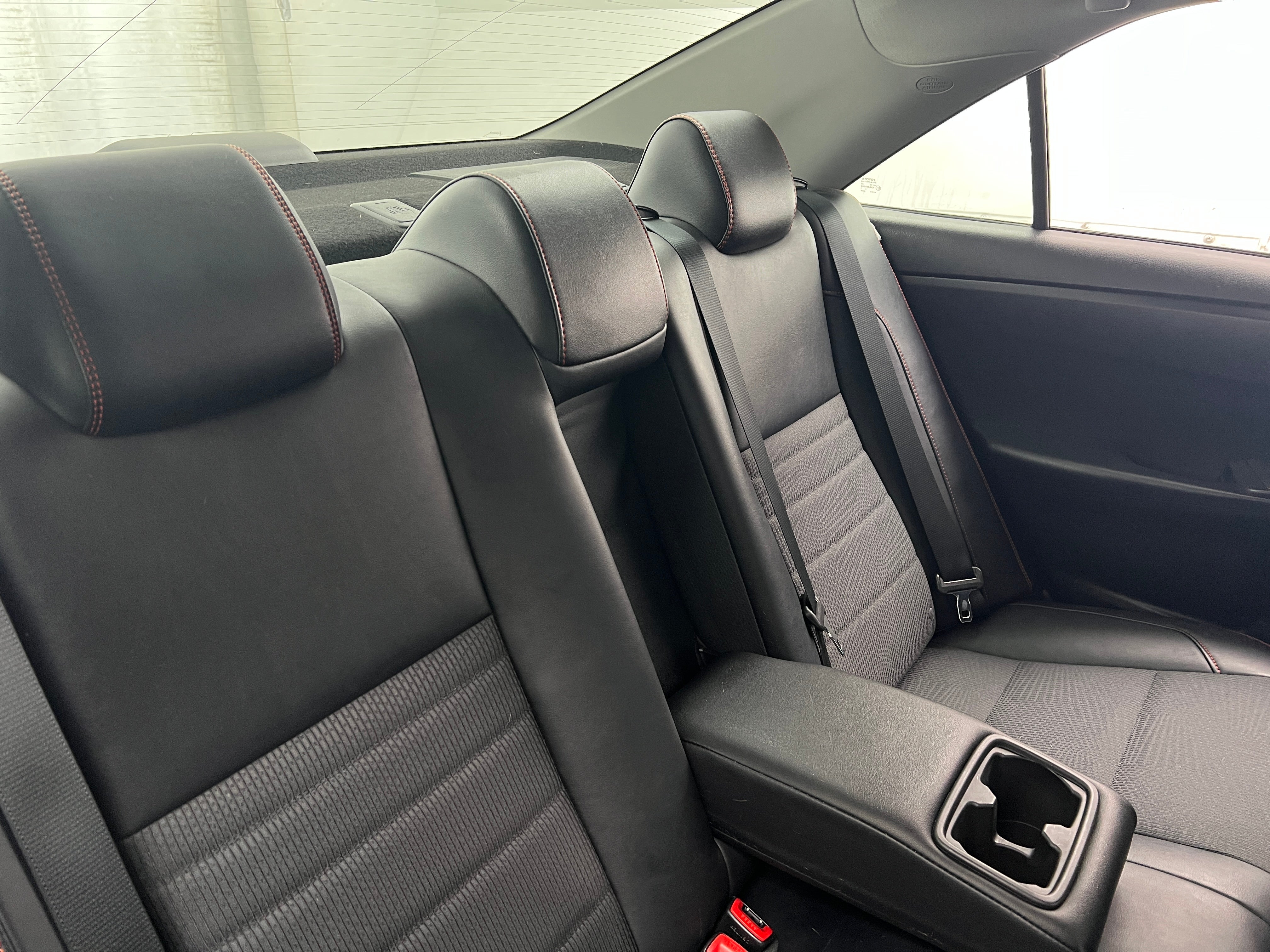 2016 Toyota Camry SE 5