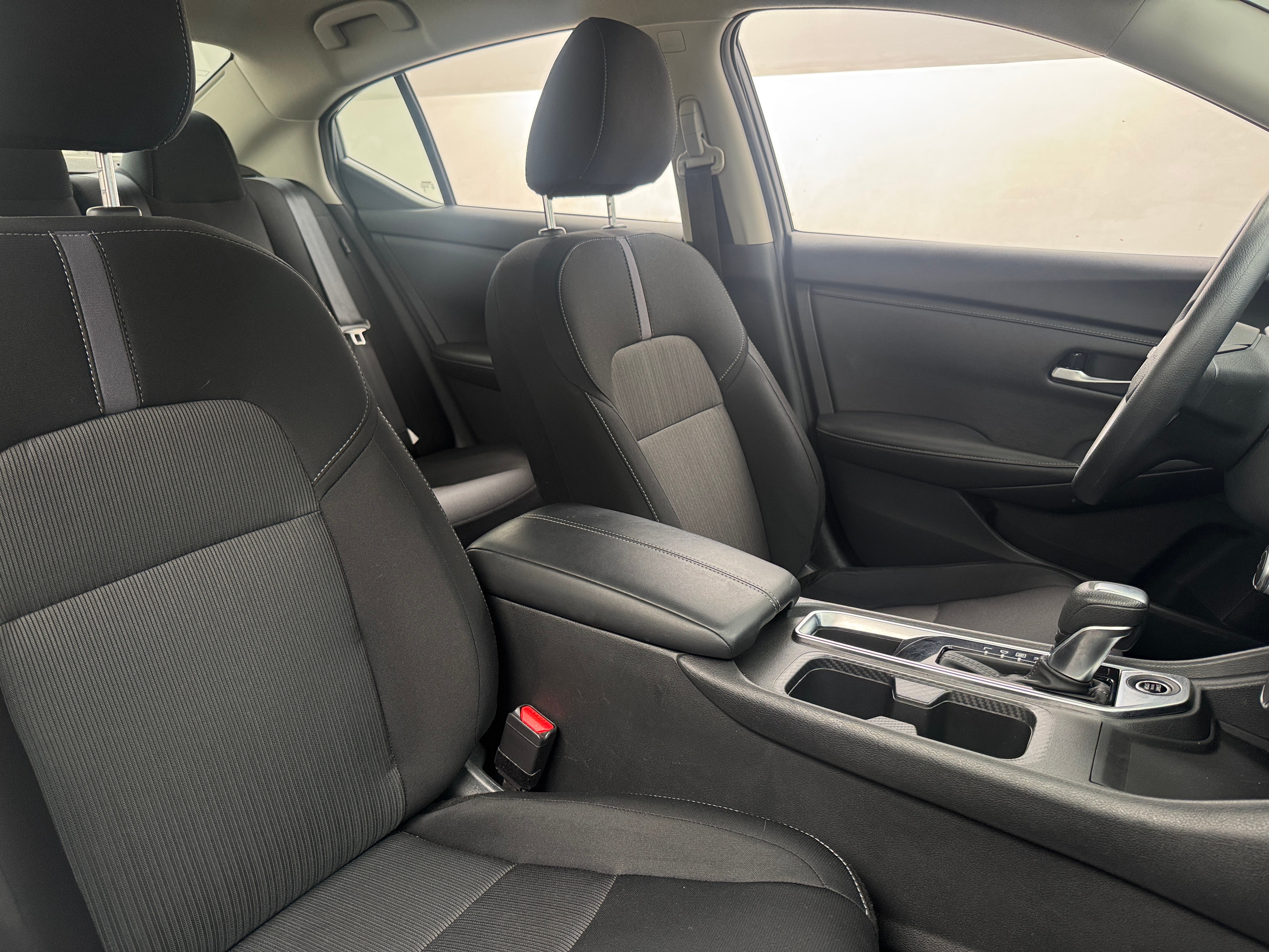 2024 Nissan Sentra SV 2
