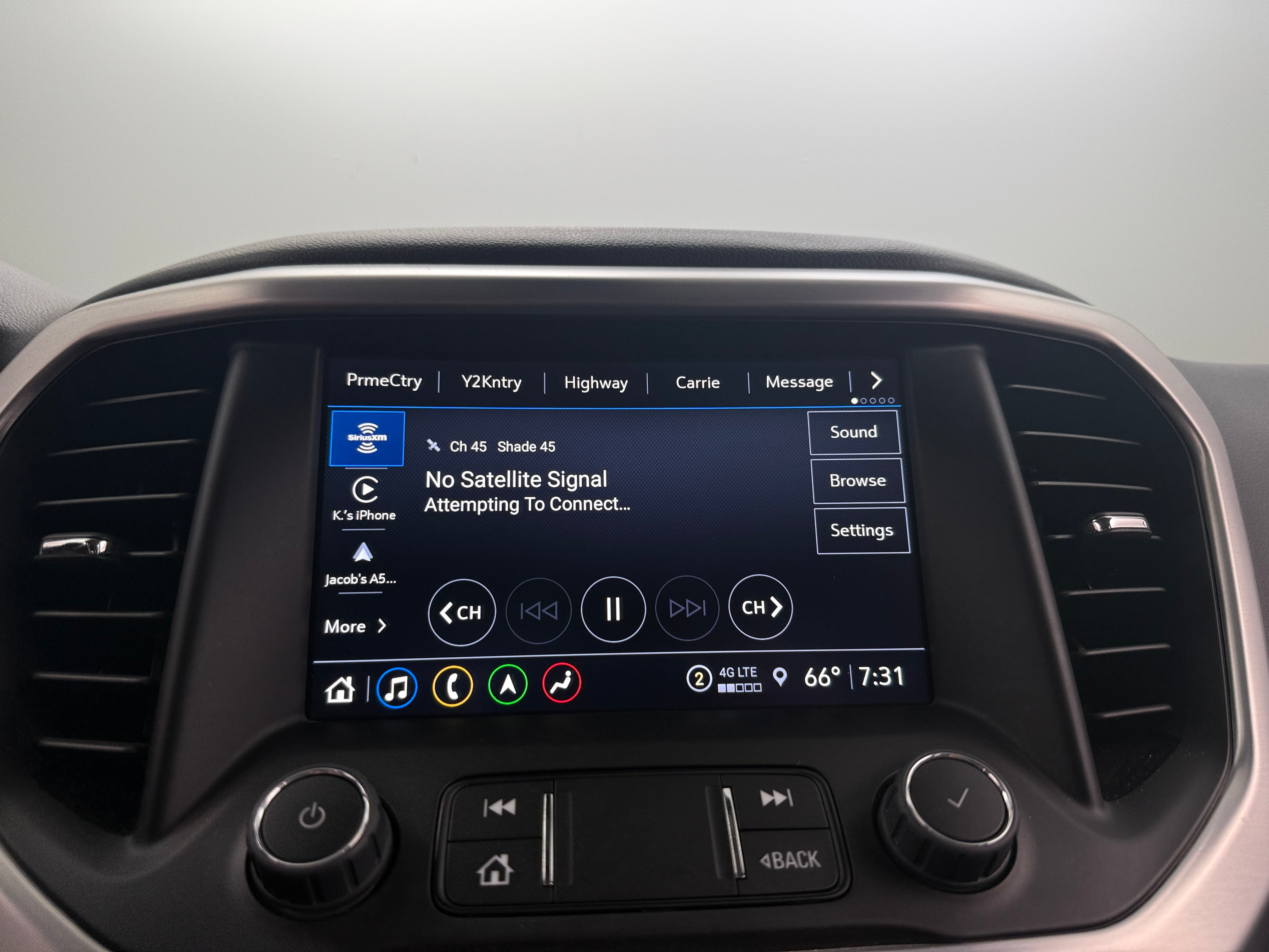 2023 GMC Acadia SLT 4