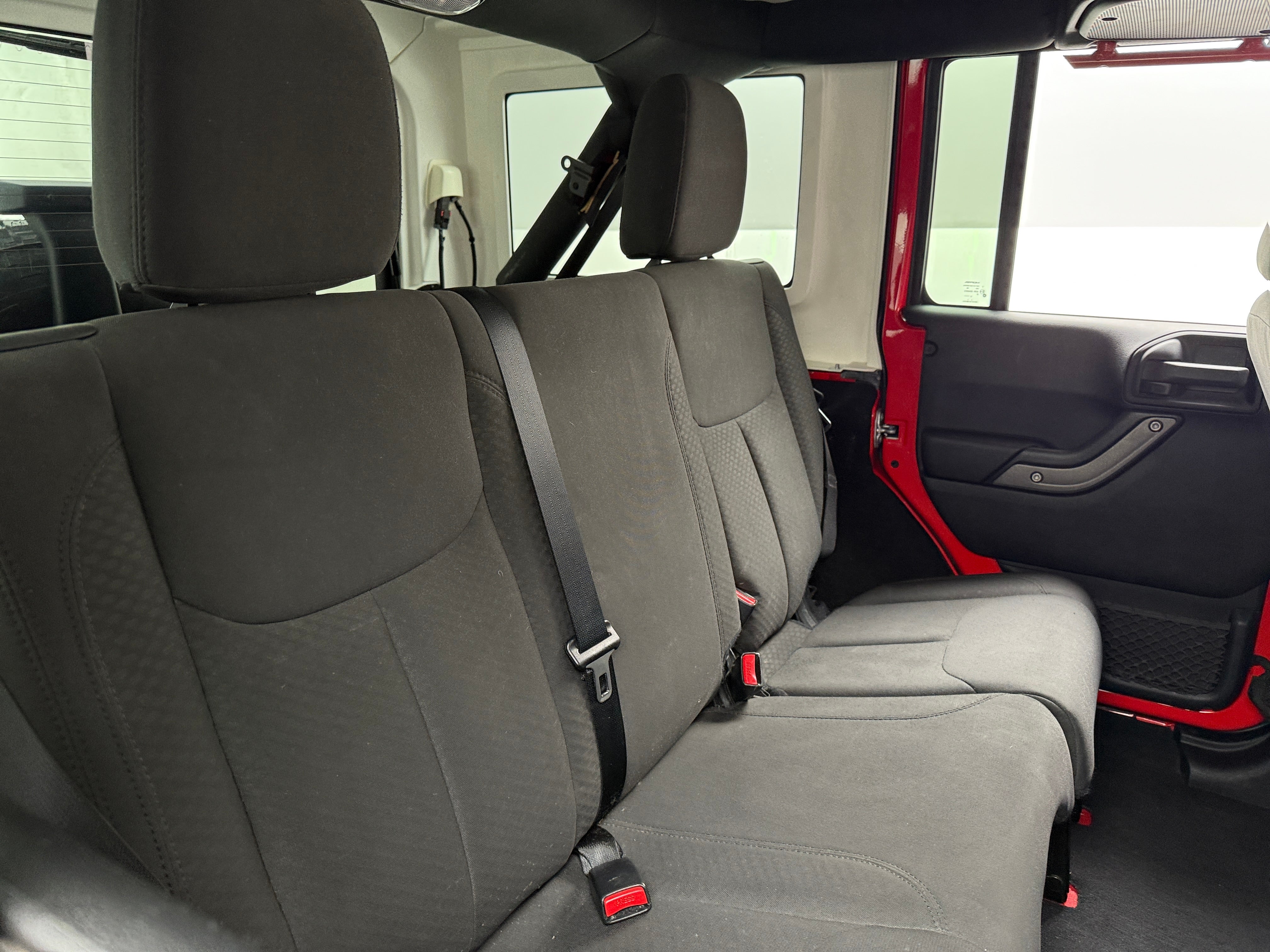 2016 Jeep Wrangler Unlimited Sport S 6