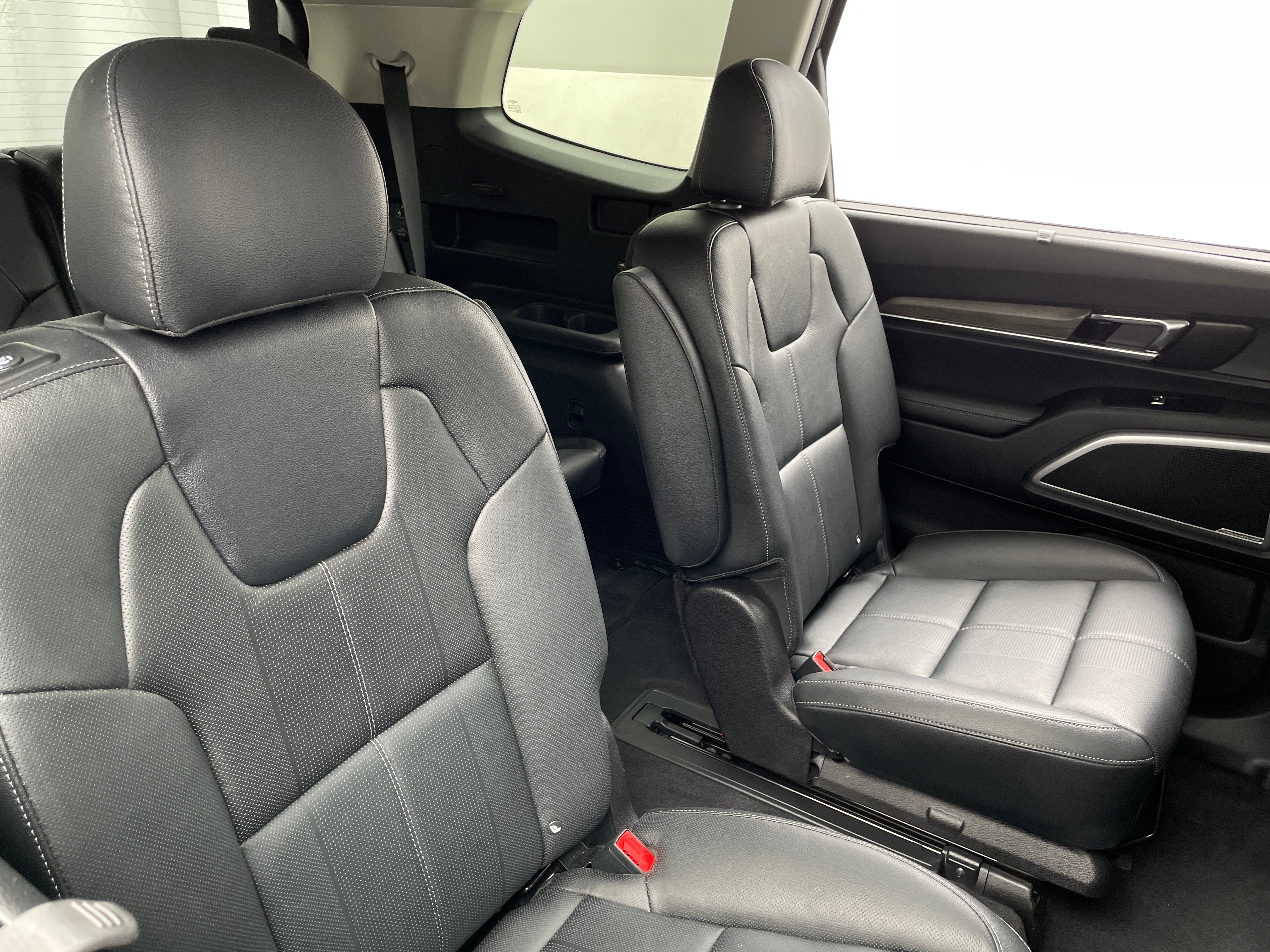 2022 Kia Telluride EX 5