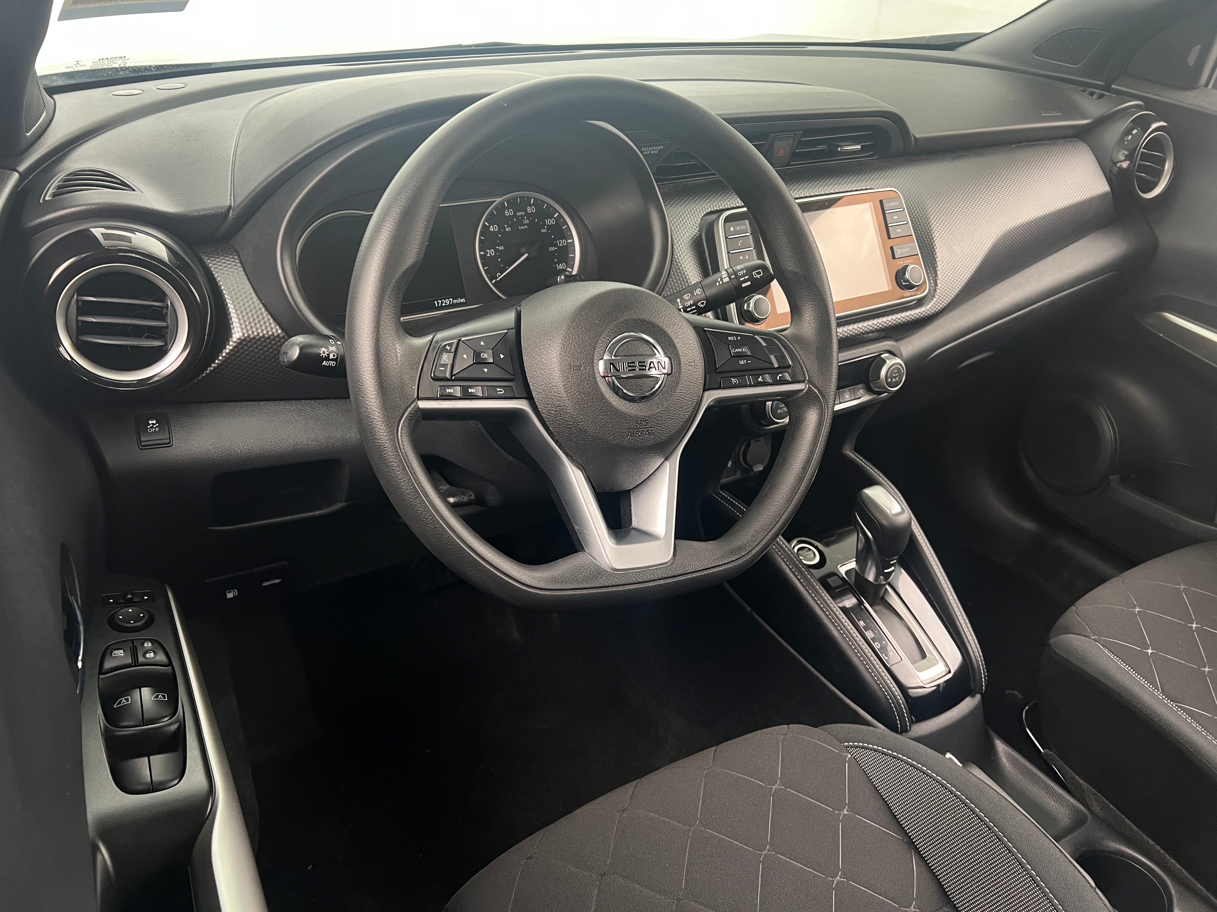 2019 Nissan Kicks SV 3