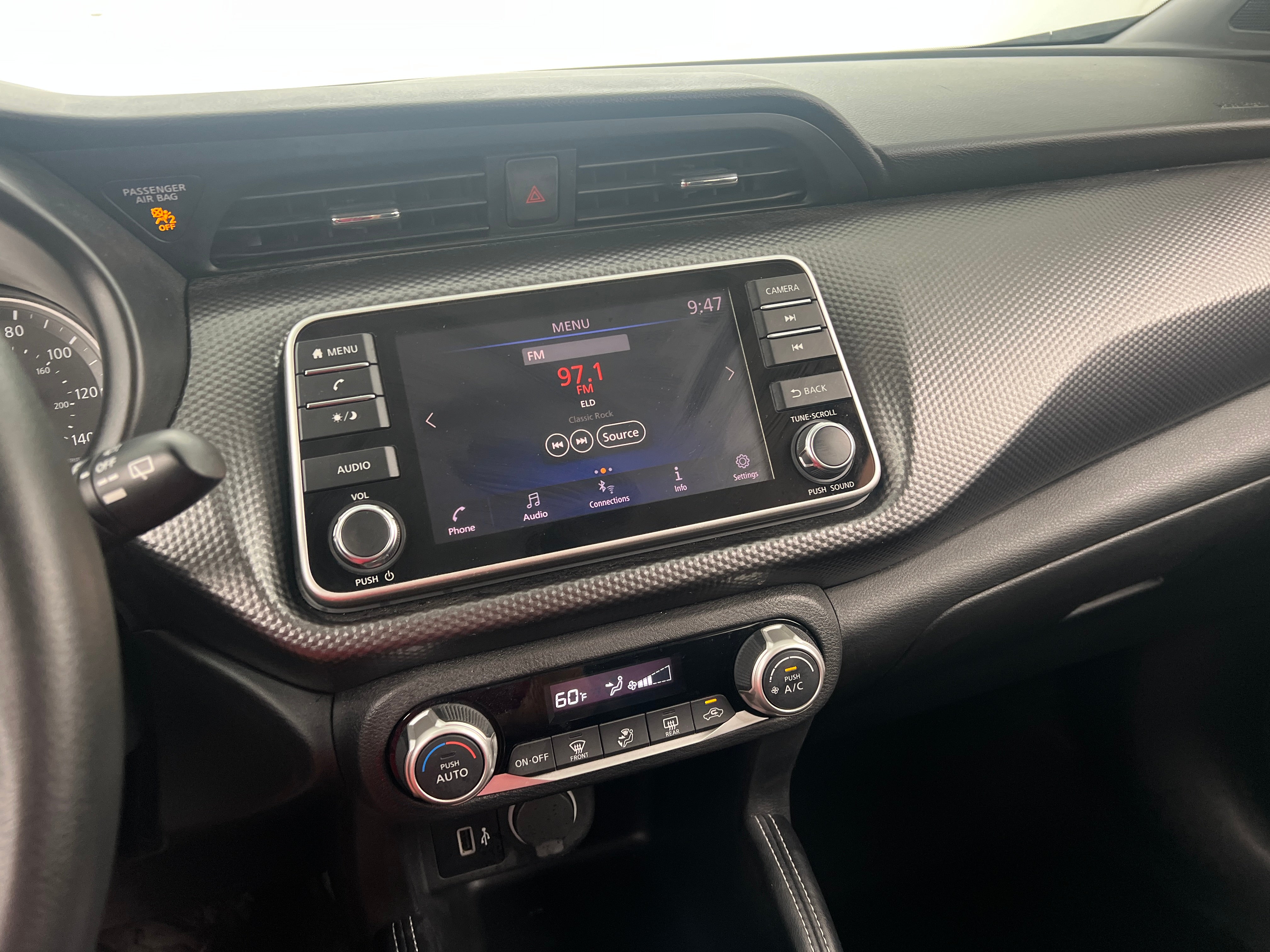 2019 Nissan Kicks SV 4
