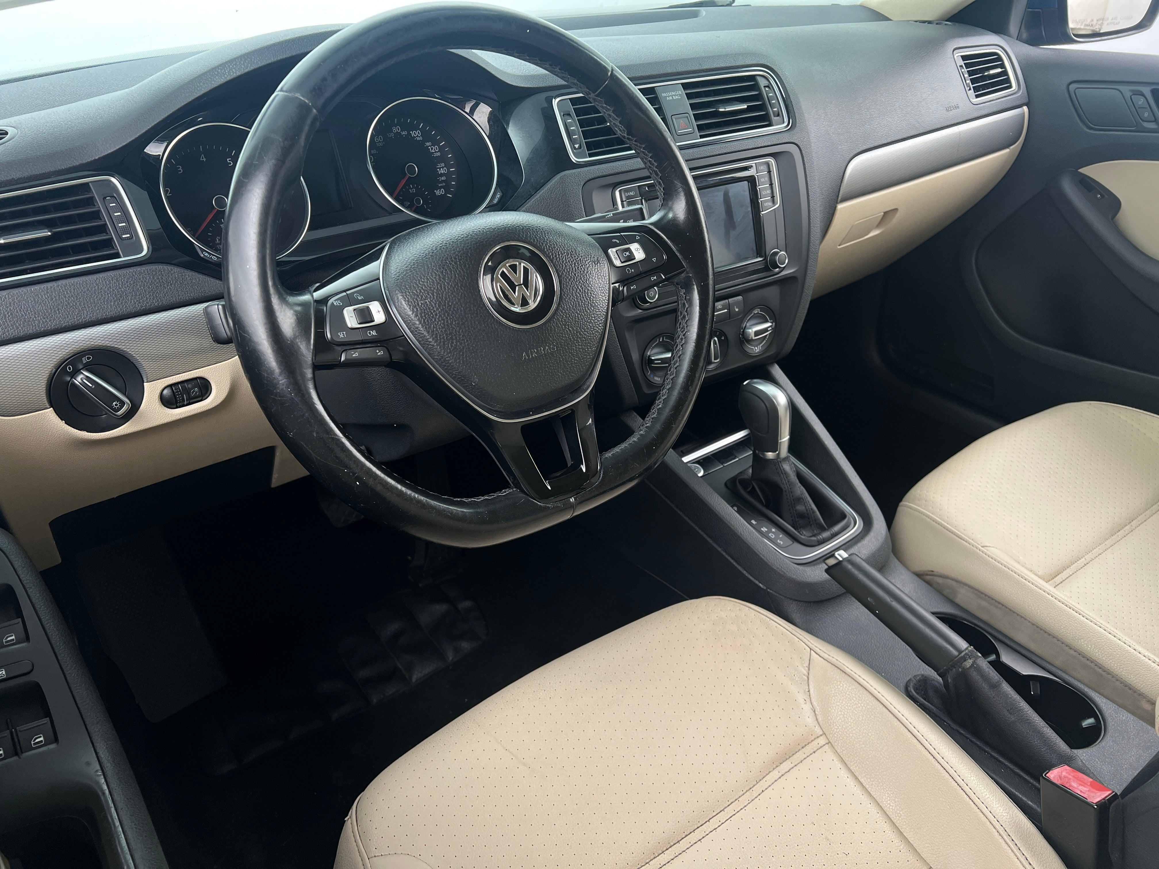 2017 Volkswagen Jetta SE 2