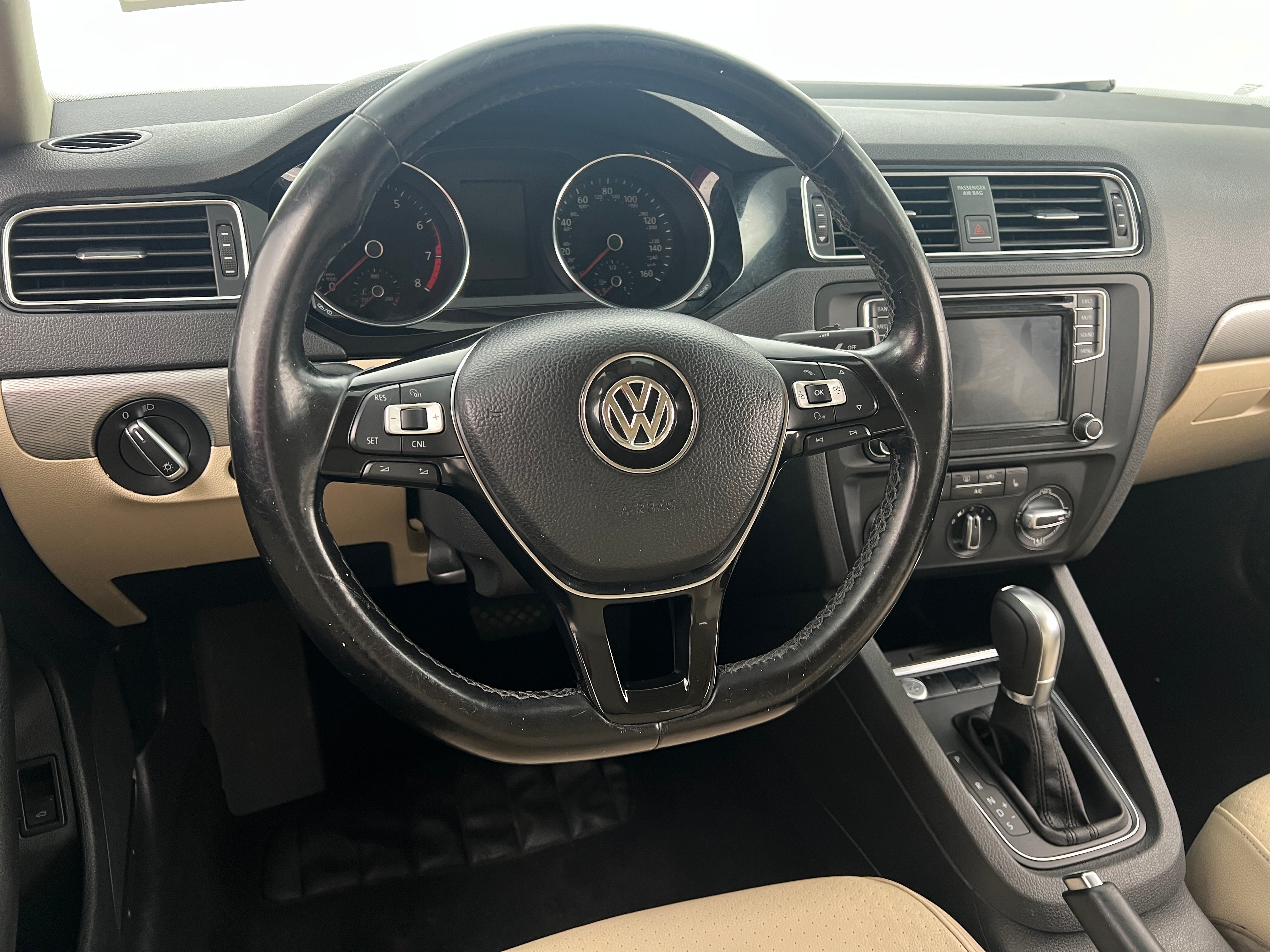 2017 Volkswagen Jetta SE 4