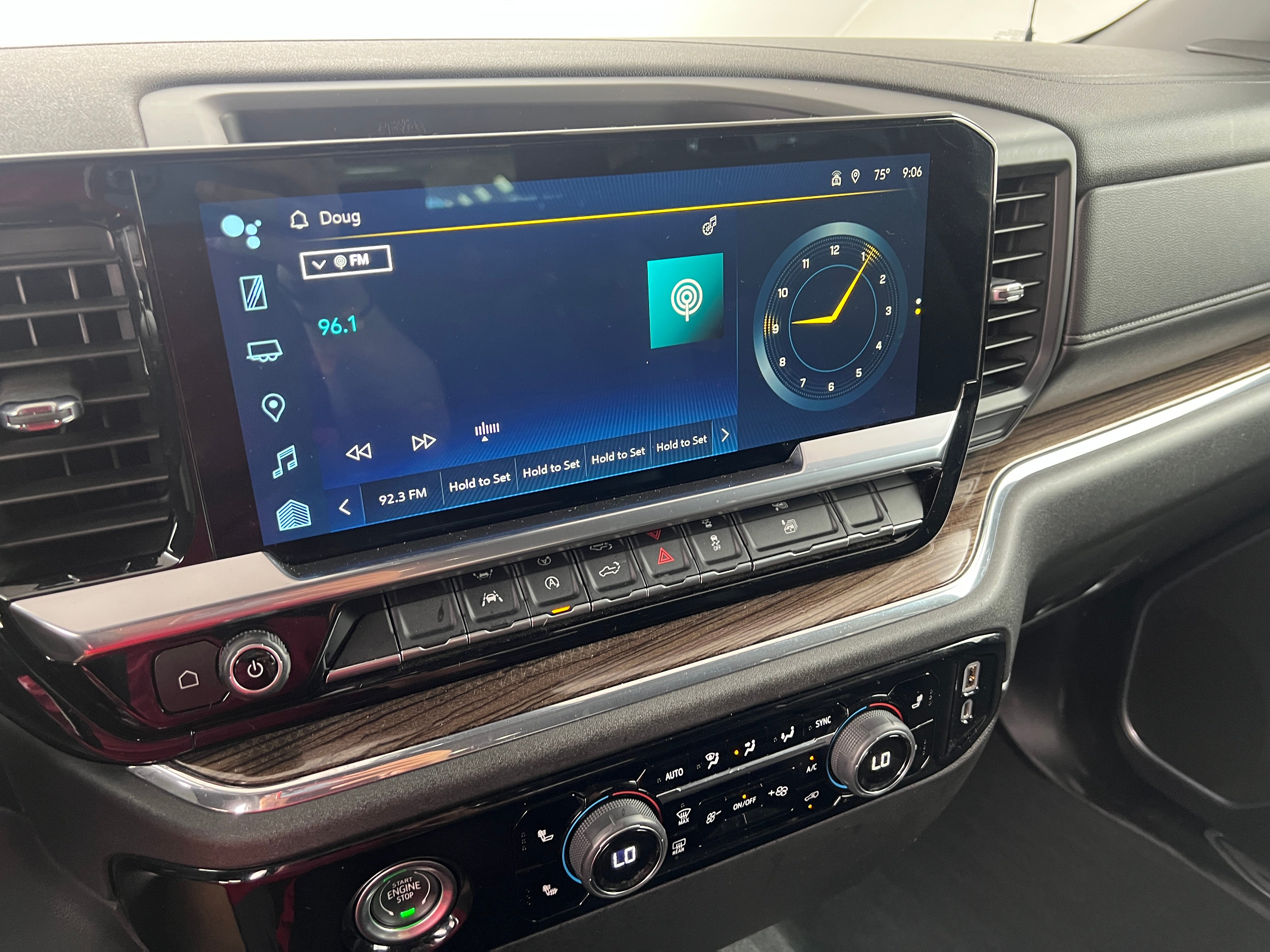 2023 Chevrolet Silverado 1500 LT 4