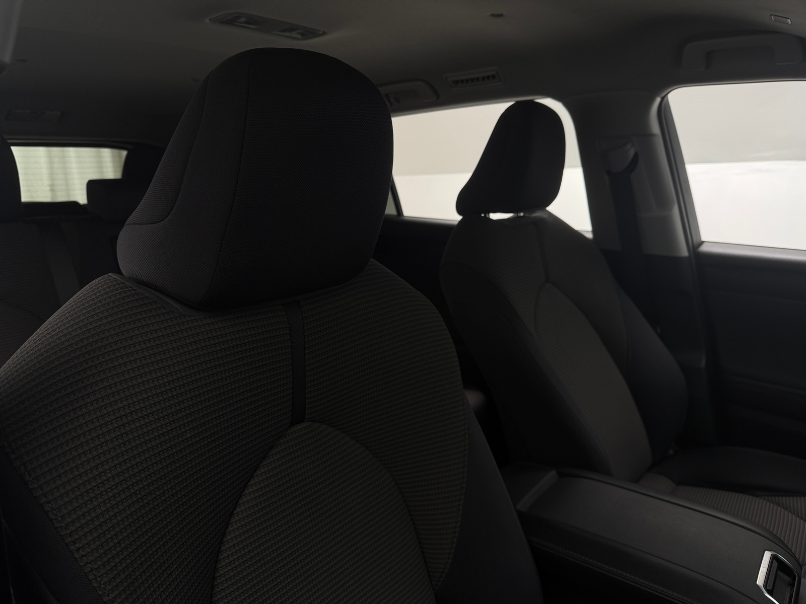 Thumbnail: 2023 Toyota Highlander - 2