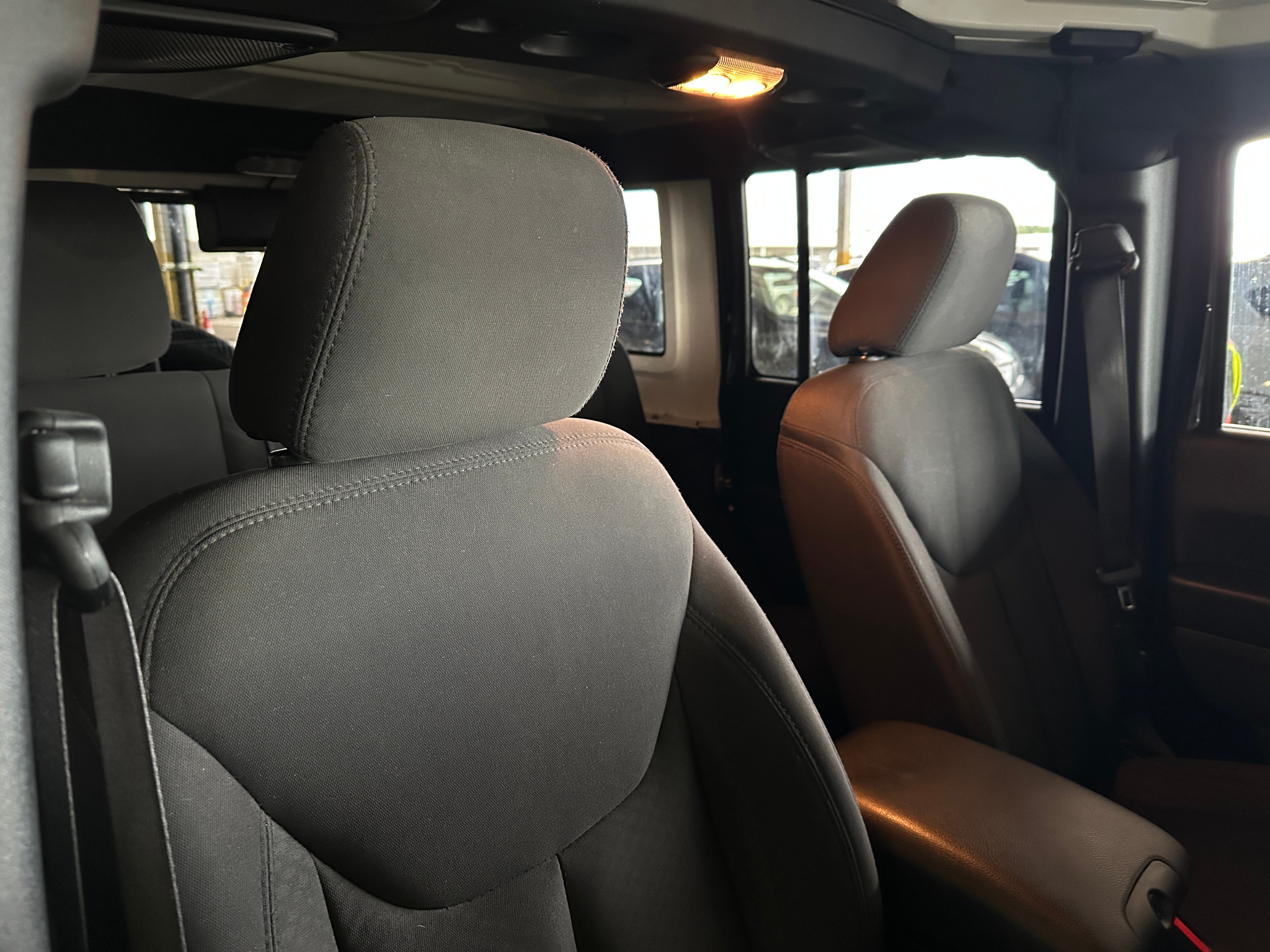 2015 Jeep Wrangler Unlimited Sport S 2